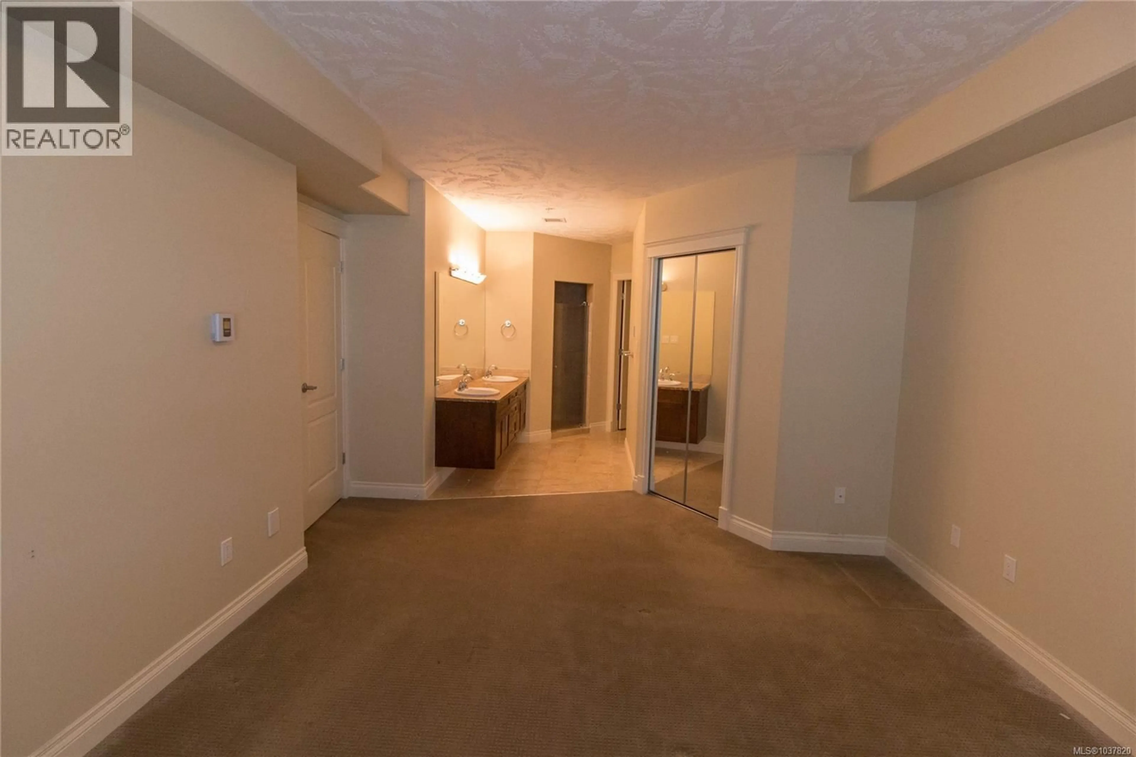 A pic of a room for 636 - 3666 ROYAL VISTA WAY, Courtenay British Columbia V9N9X8