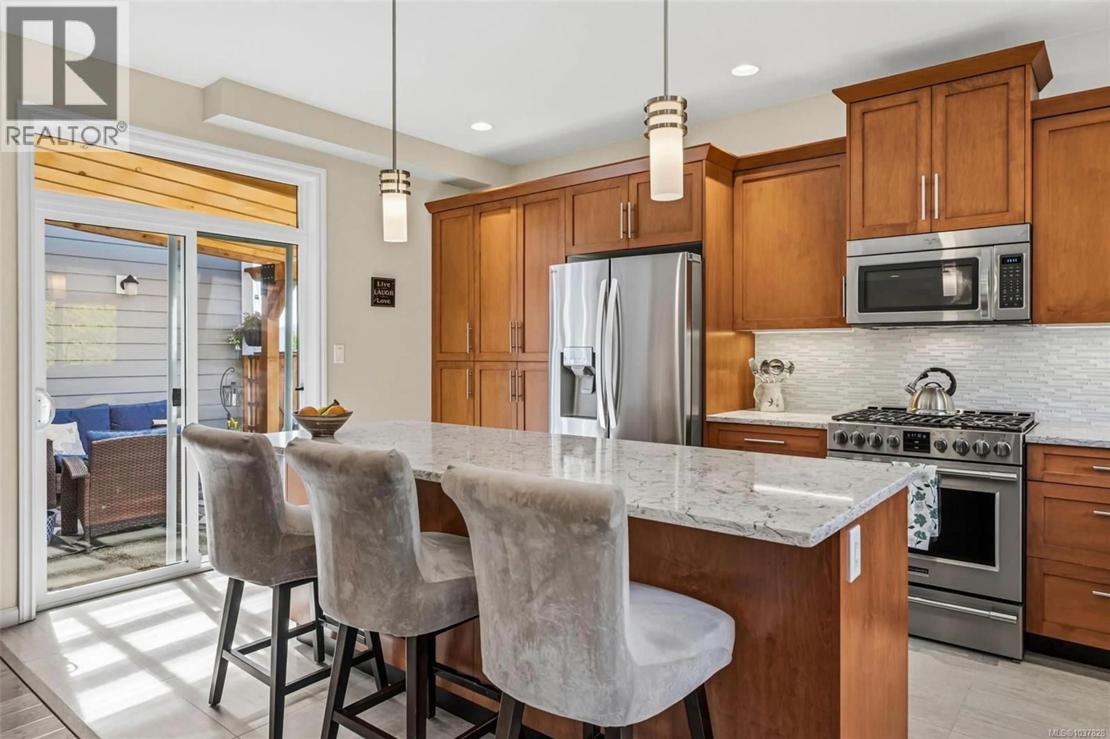 Open concept kitchen, ceramic/tile floor for 2490 ANTHONY PLACE, Sooke British Columbia V9Z1N4