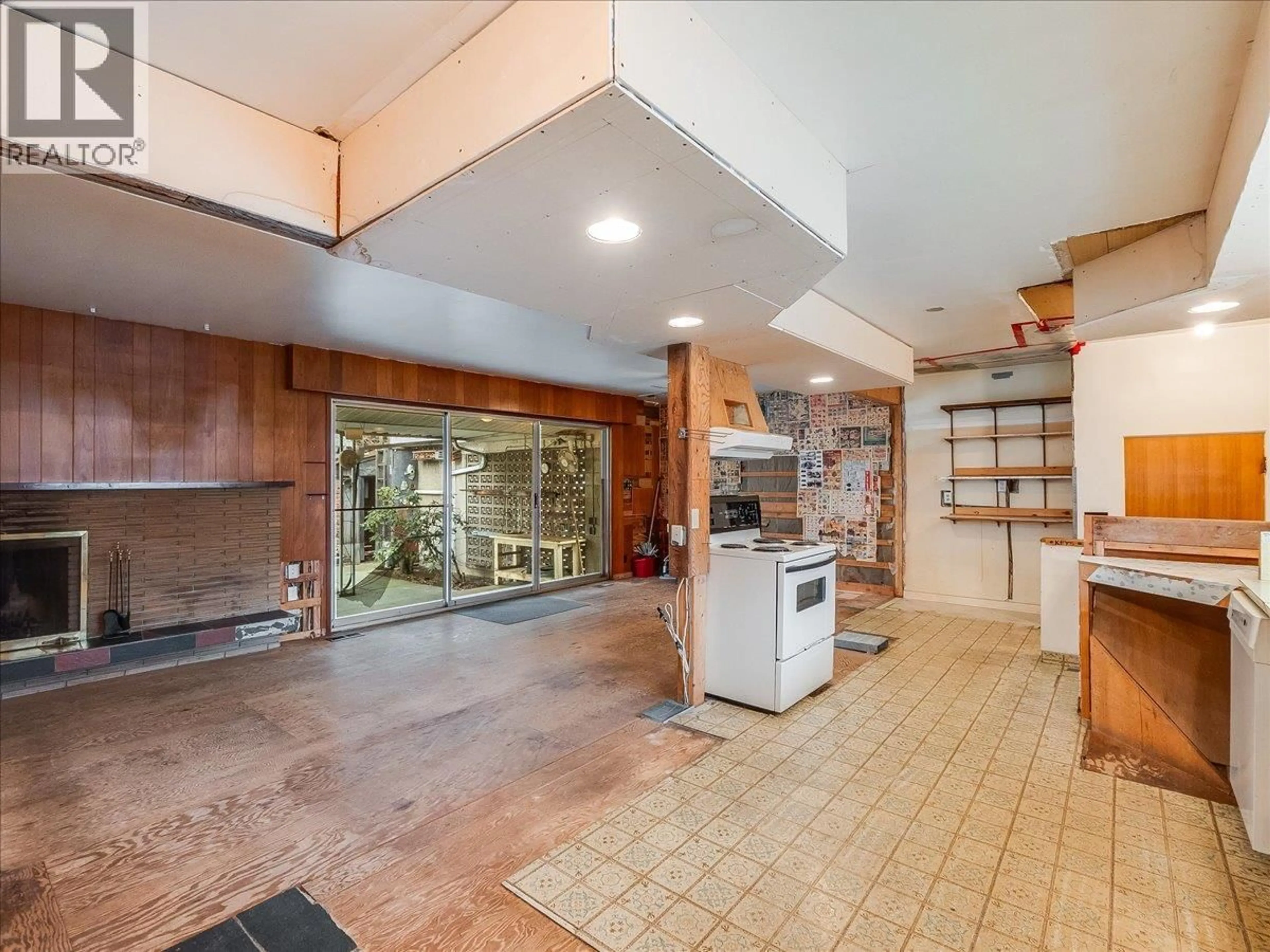 Unknown for 3775 DOGWOOD DRIVE, Trail British Columbia V1R2V4