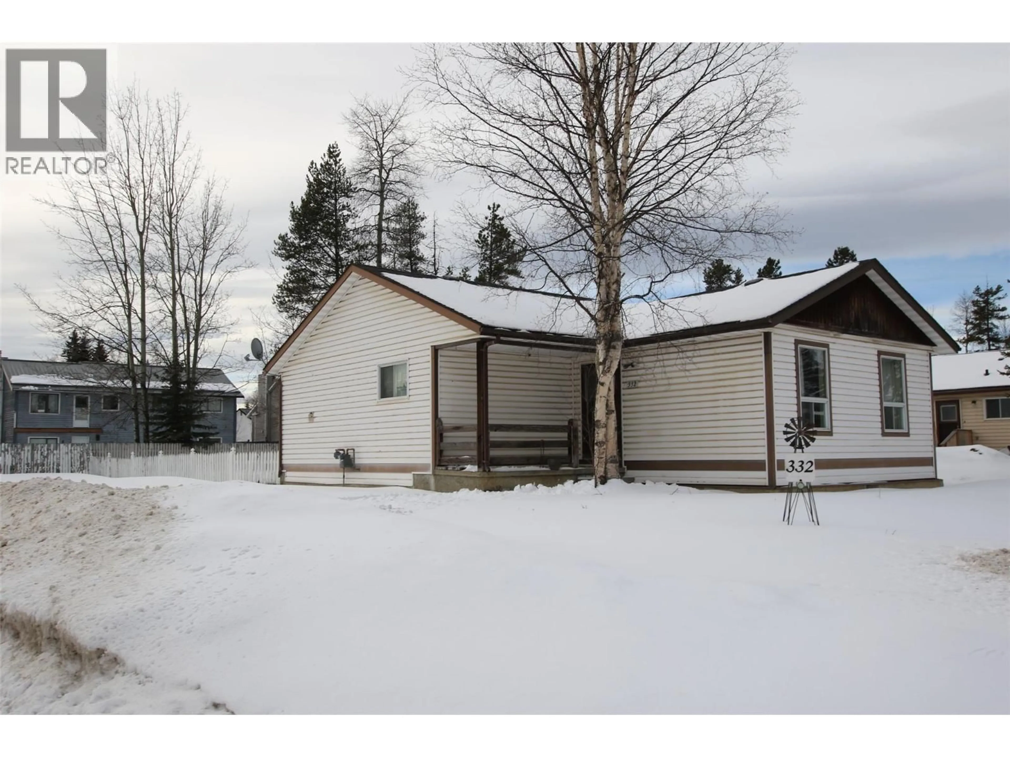 Shed for 332 WILLOW DRIVE, Tumbler Ridge British Columbia V0C2W0