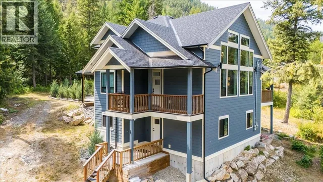 220 CHASE ROAD, Christina Lake 2