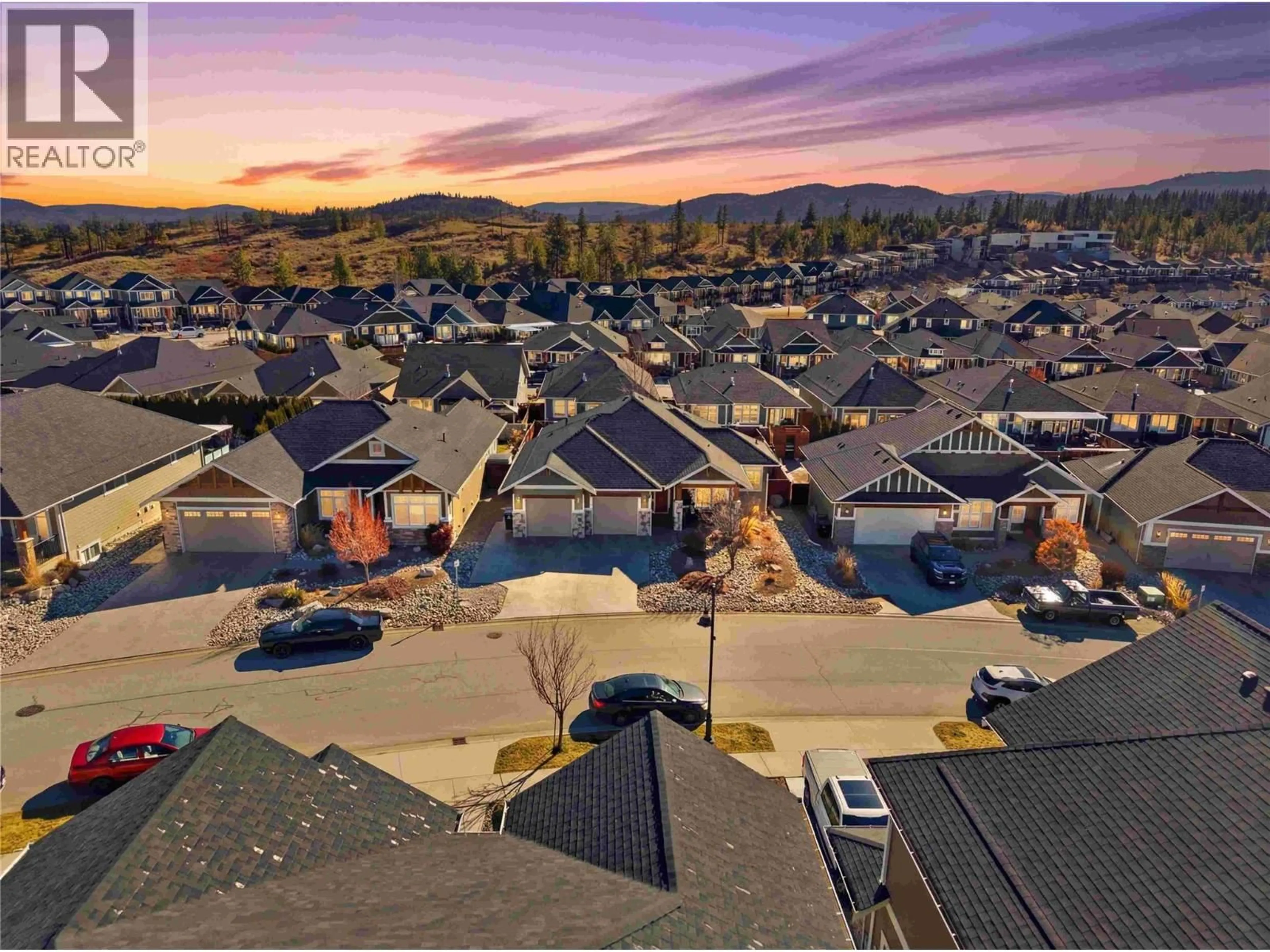 A pic from outside/outdoor area/front of a property/back of a property/a pic from drone, mountain view for 2110 LAWRENCE AVENUE, Penticton British Columbia V2A9G6