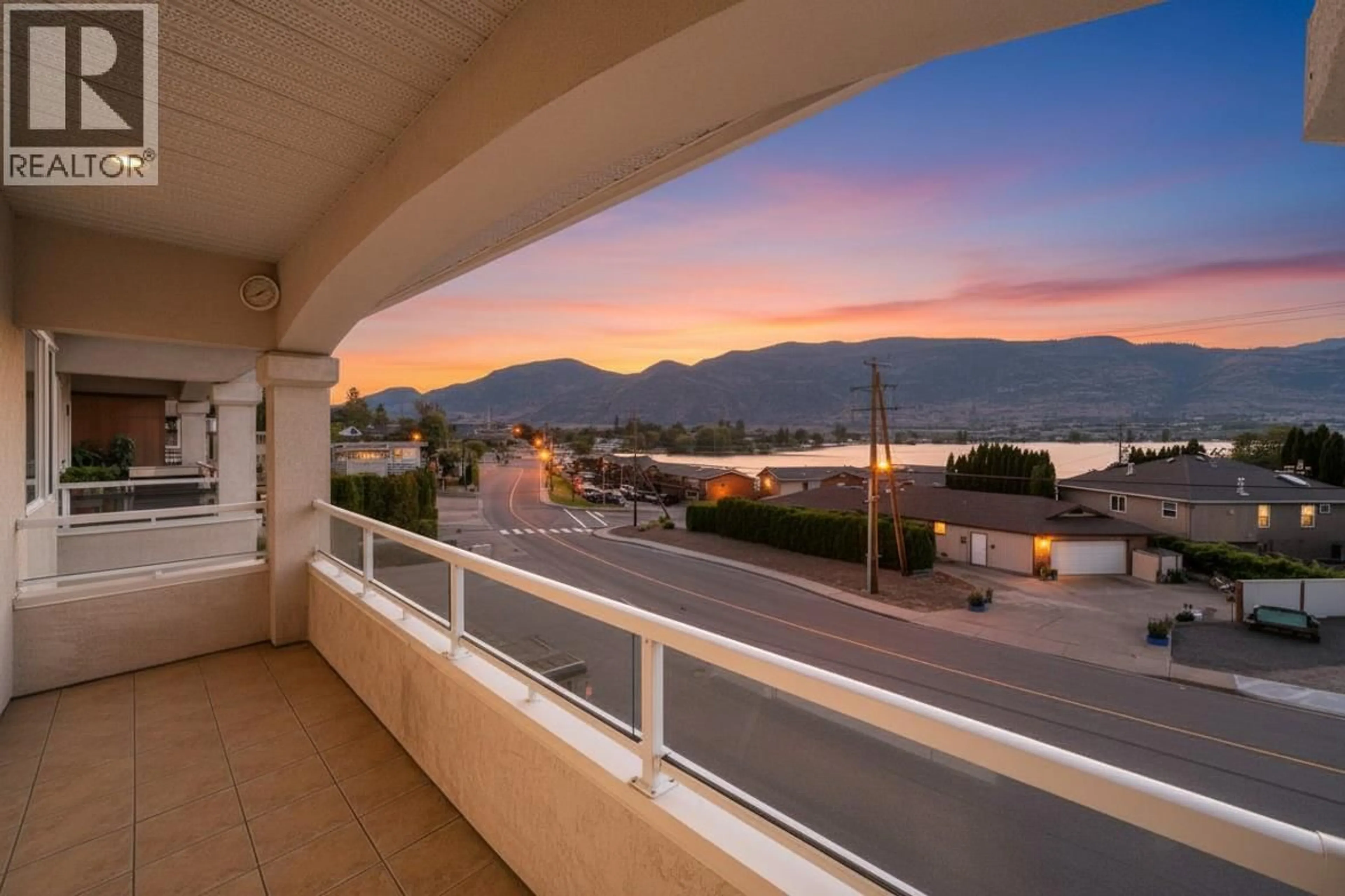 Balcony in the apartment, water/lake/river/ocean view for 301 - 5820 89TH STREET, Osoyoos British Columbia V0H1V1