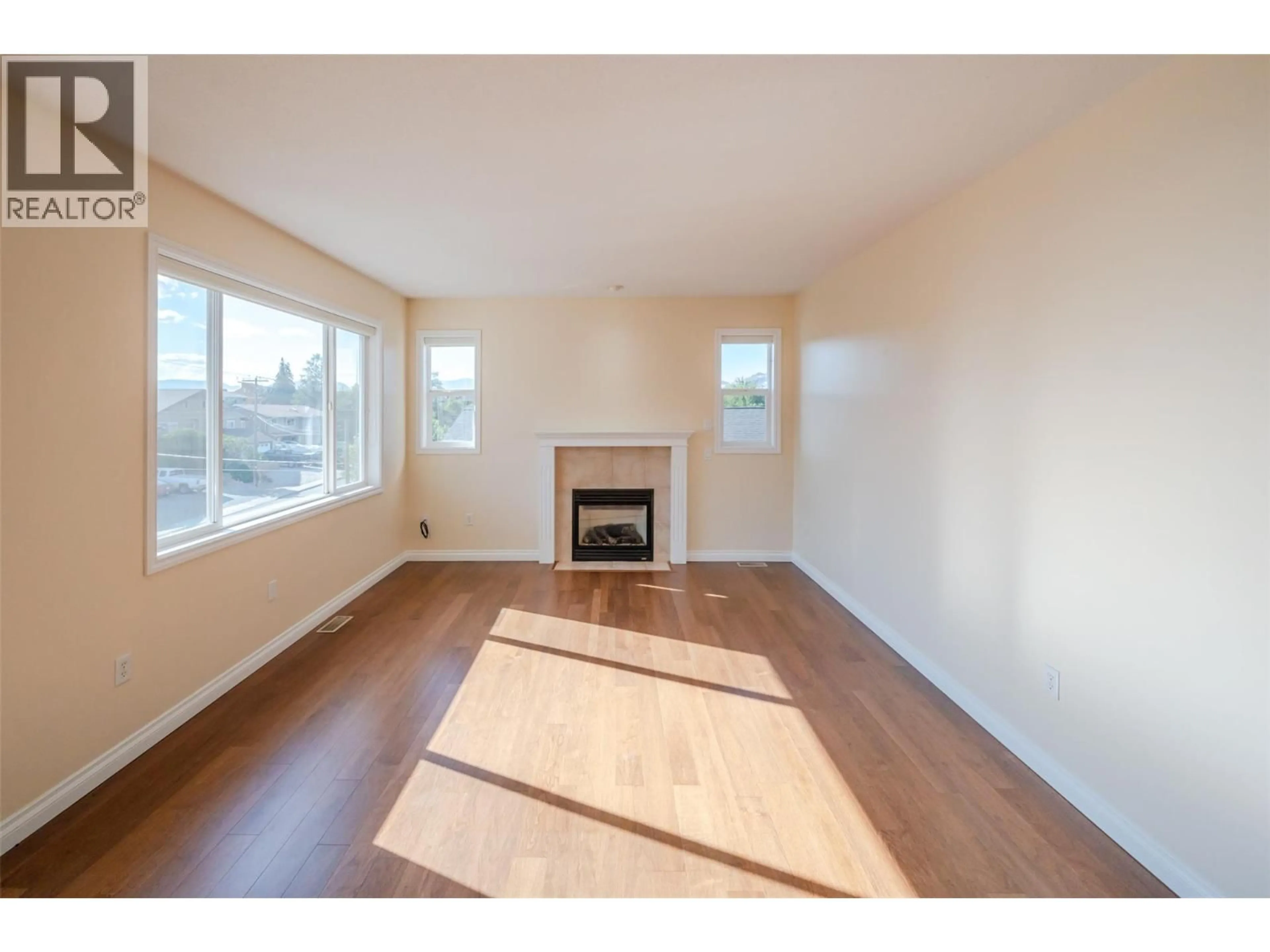 A pic of a room for 301 - 5820 89TH STREET, Osoyoos British Columbia V0H1V1
