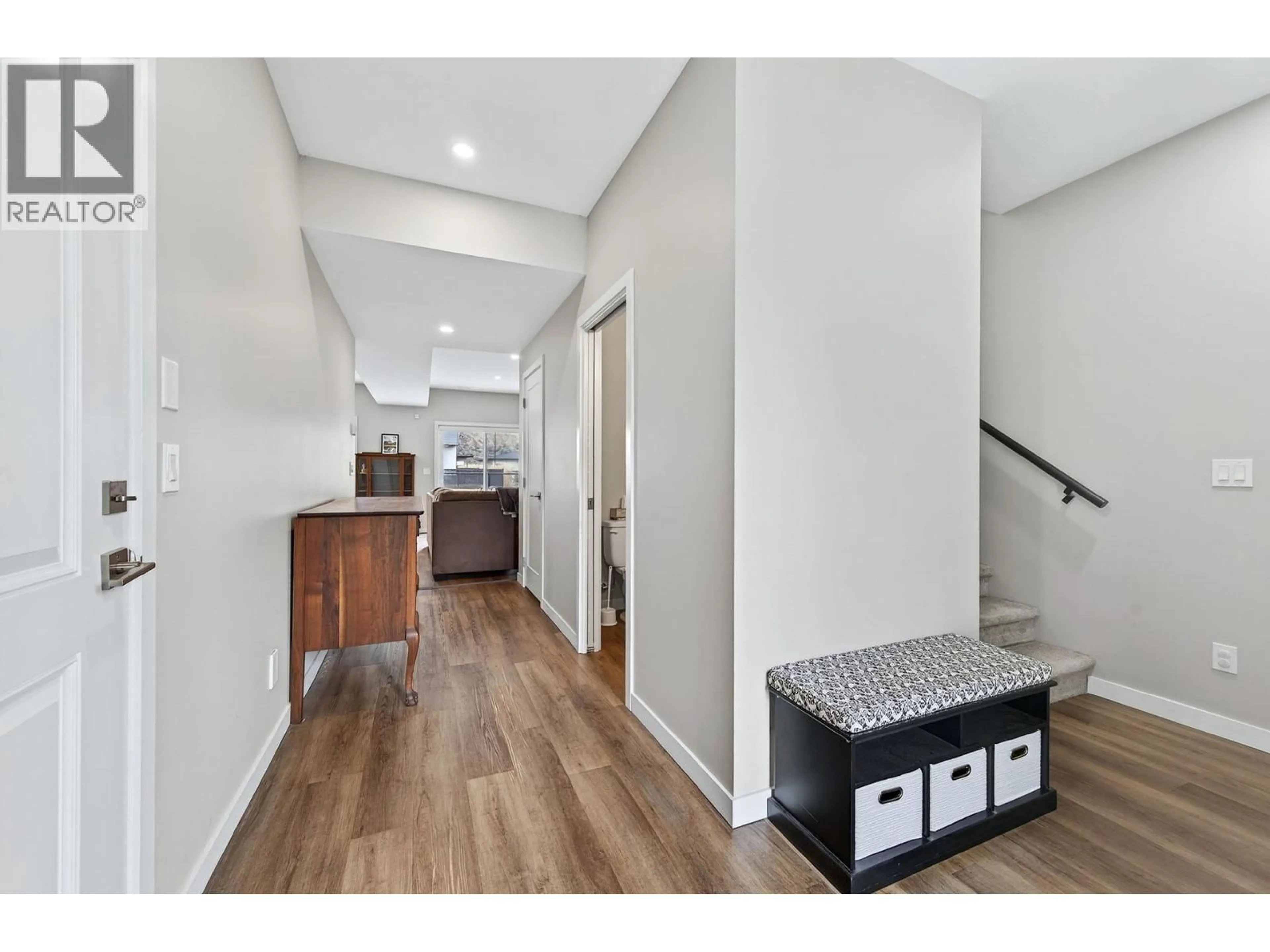 Indoor entryway for 164 - 2683 ORD ROAD, Kamloops British Columbia V2B0J2
