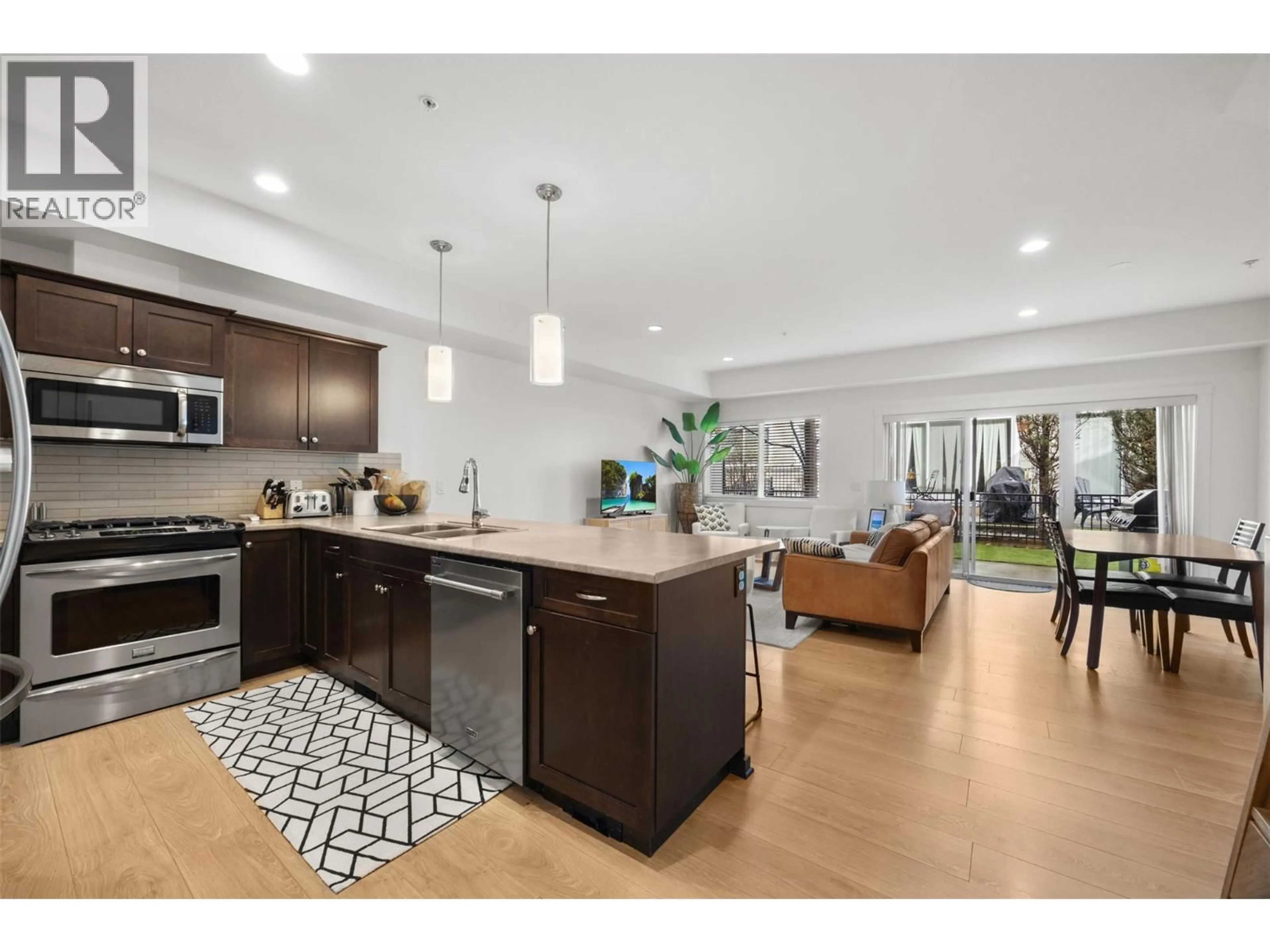 Open concept kitchen, unknown for 46 - 600 BOYNTON PLACE, Kelowna British Columbia V1V3B8