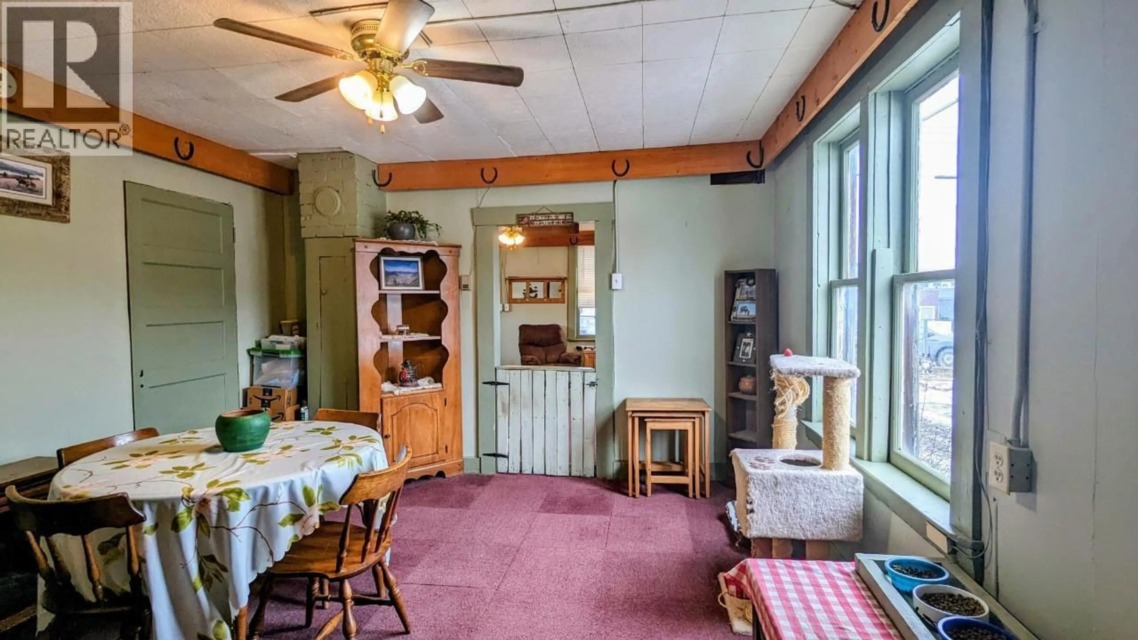 Dining room, unknown for 307 SMITH AVENUE, Clinton British Columbia V0K1K0