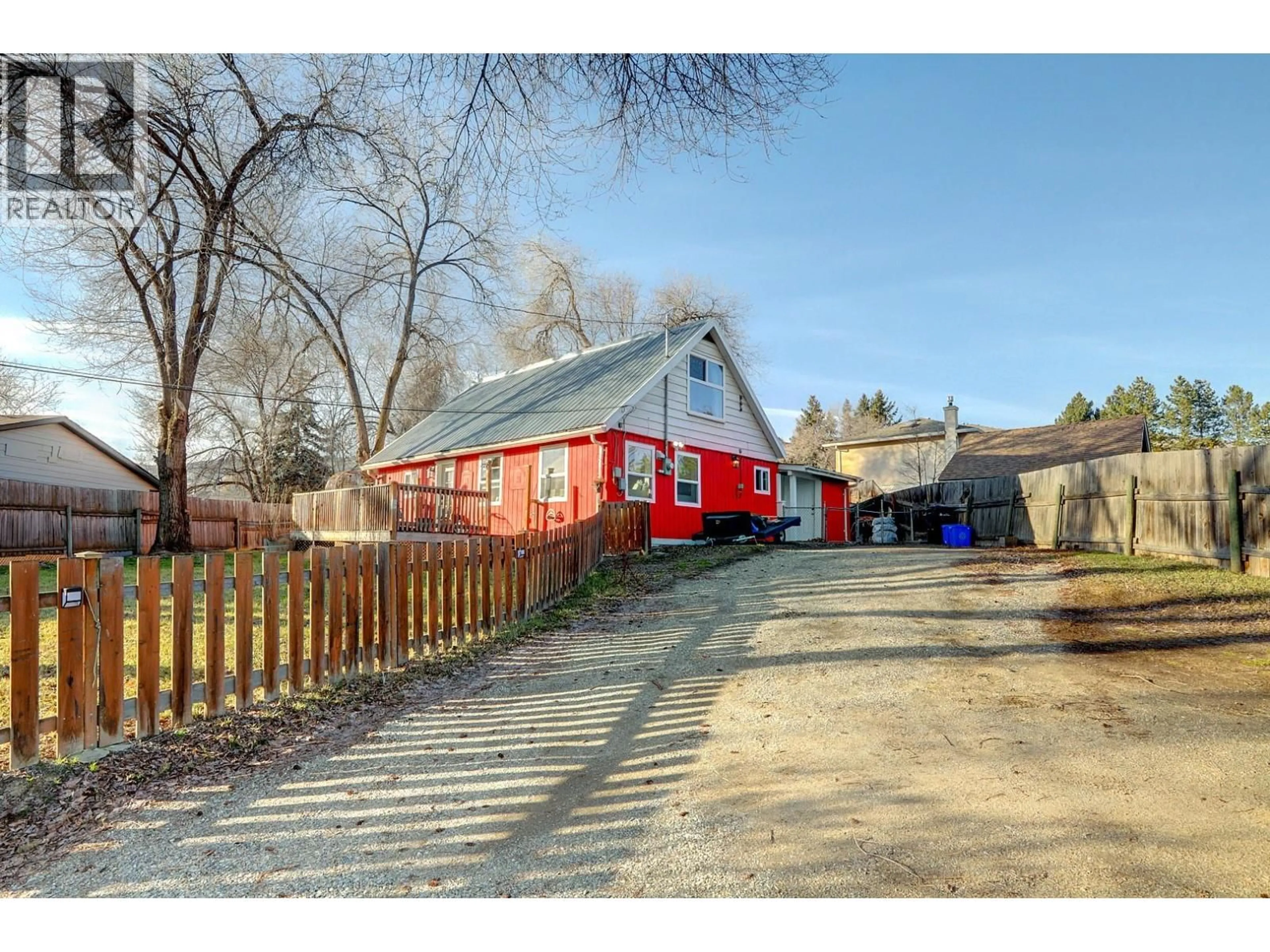 A pic from outside/outdoor area/front of a property/back of a property/a pic from drone, street for 5109 27 AVENUE, Vernon British Columbia V1T6L2