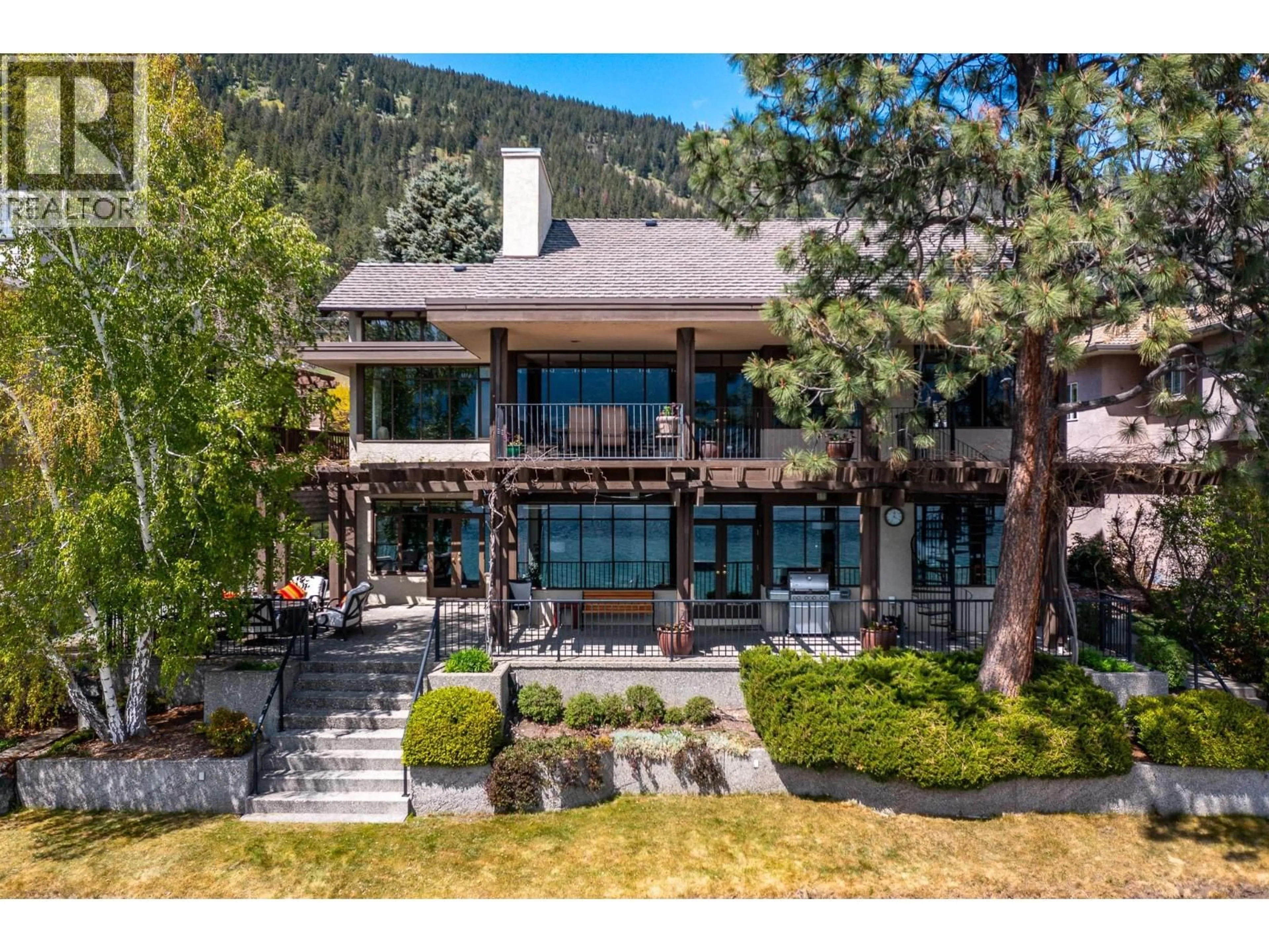 A pic from outside/outdoor area/front of a property/back of a property/a pic from drone, mountain view for 6 - 17211 THOMSON ROAD, Lake Country British Columbia V4V2K3