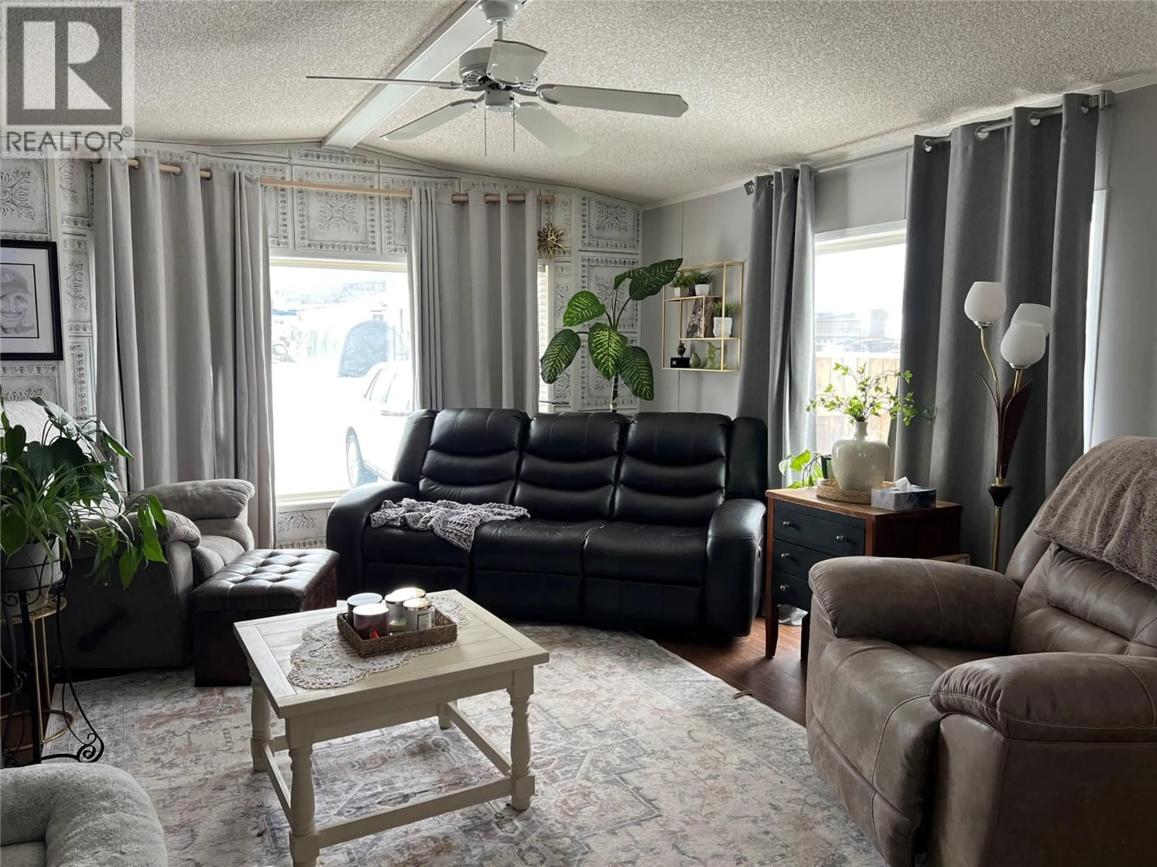 Living room with furniture, unknown for 201 - 1200 ADAMS ROAD, Dawson Creek British Columbia V1G5A2