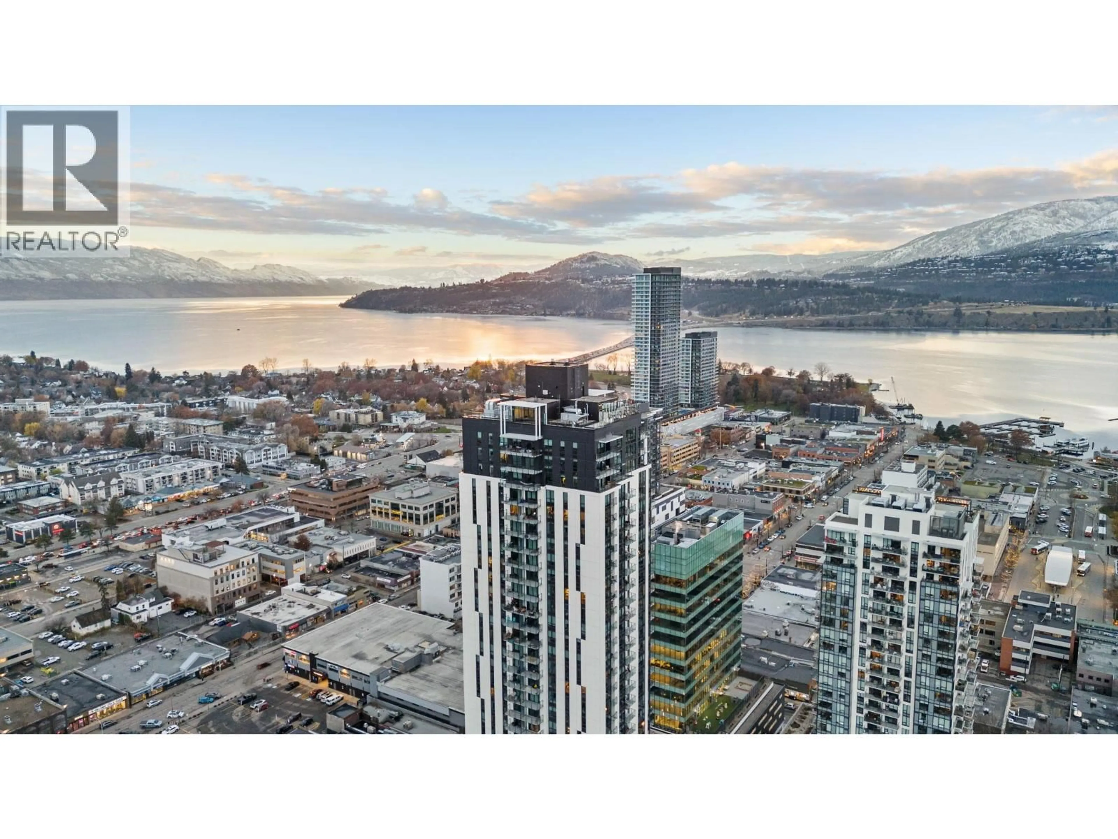 A pic from outside/outdoor area/front of a property/back of a property/a pic from drone, city buildings view from balcony for 1010 - 1488 BERTRAM STREET, Kelowna British Columbia V1Y0M6