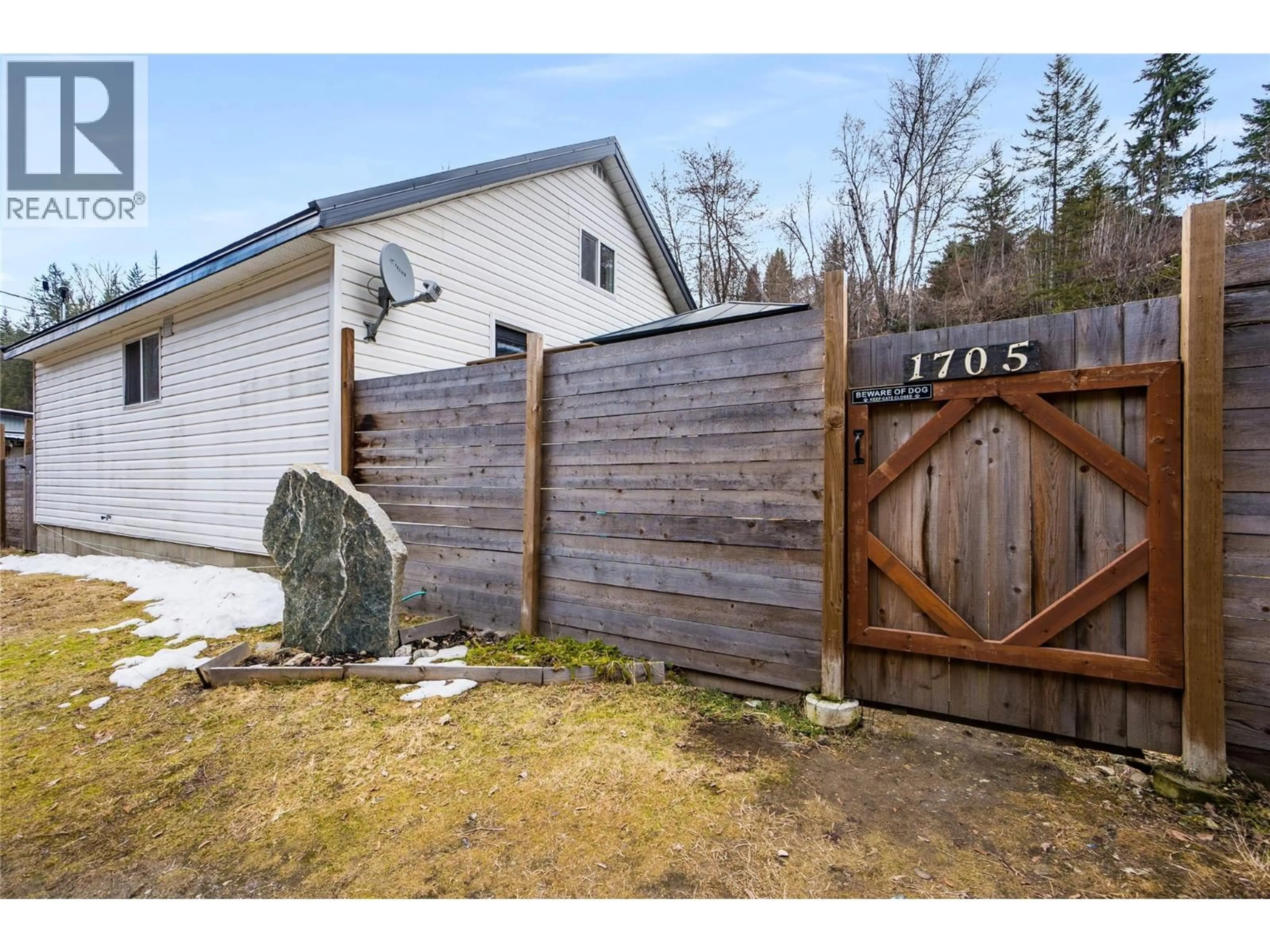 Unknown for 1705 PERRIER ROAD, Nelson British Columbia V1L6Y8