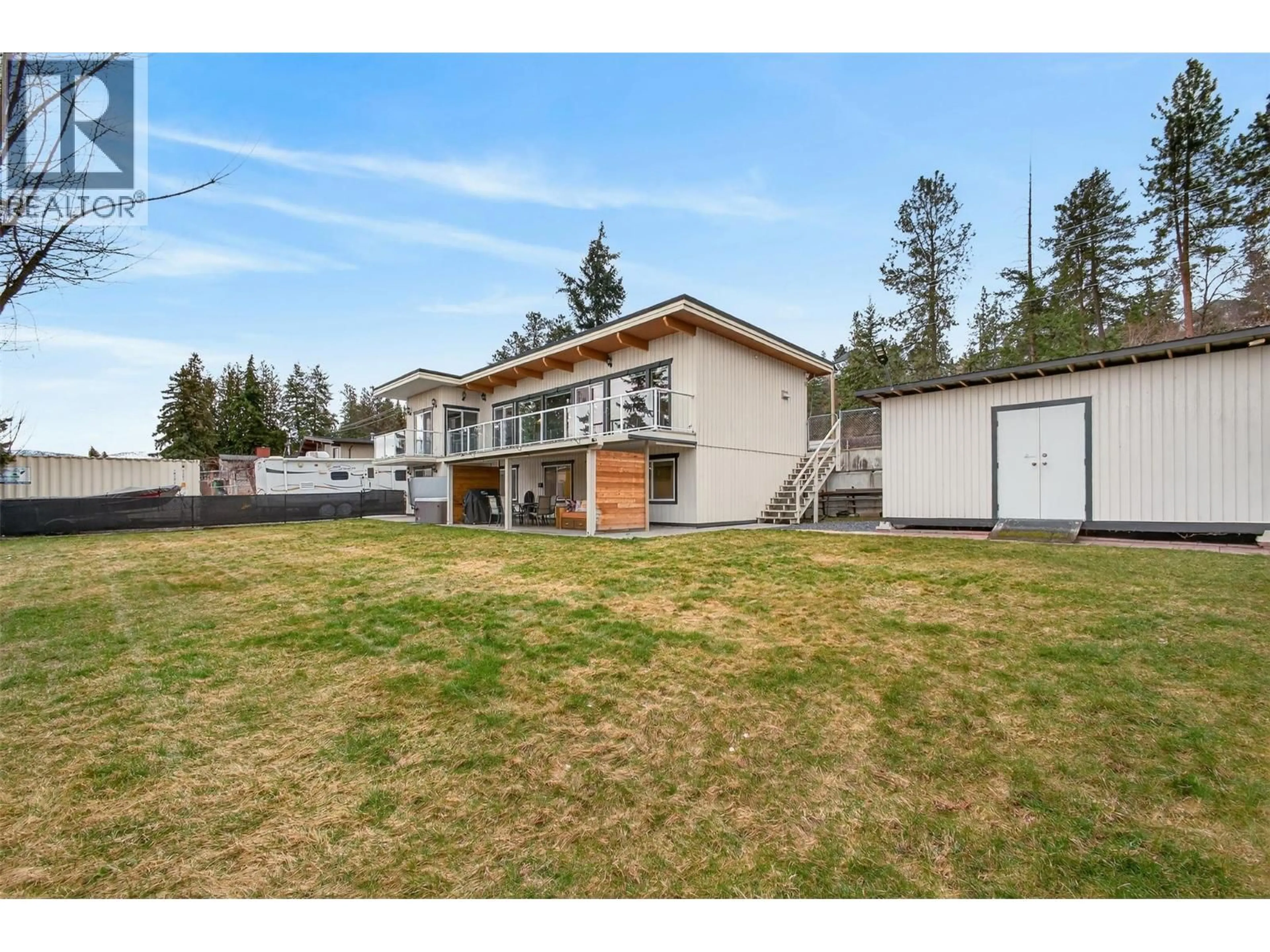 A pic from outside/outdoor area/front of a property/back of a property/a pic from drone, unknown for 824 DEHART ROAD, Kelowna British Columbia V1W4N2