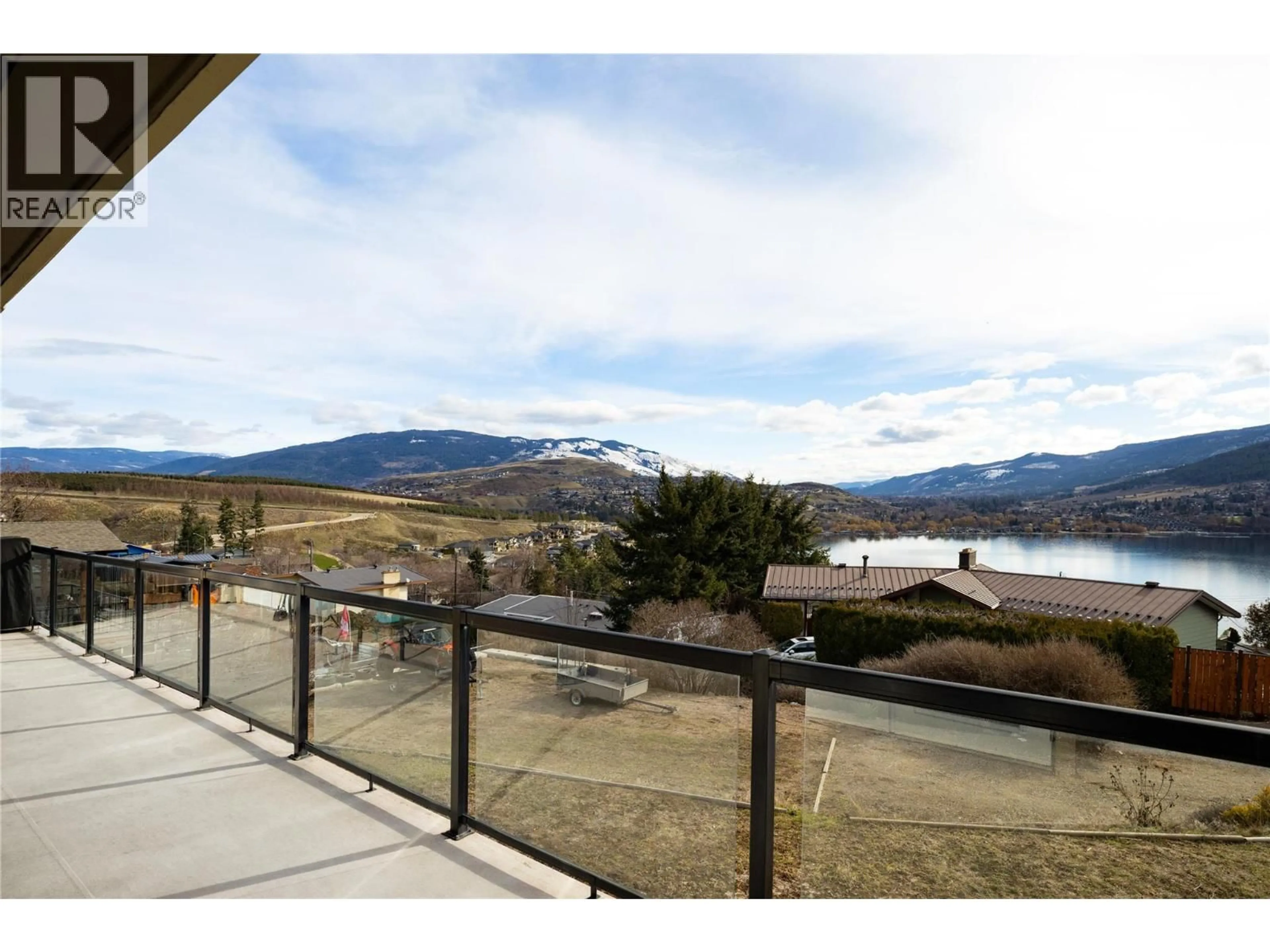 Patio, water/lake/river/ocean view for 8705 KALVIEW DRIVE, Coldstream British Columbia V1B1X2