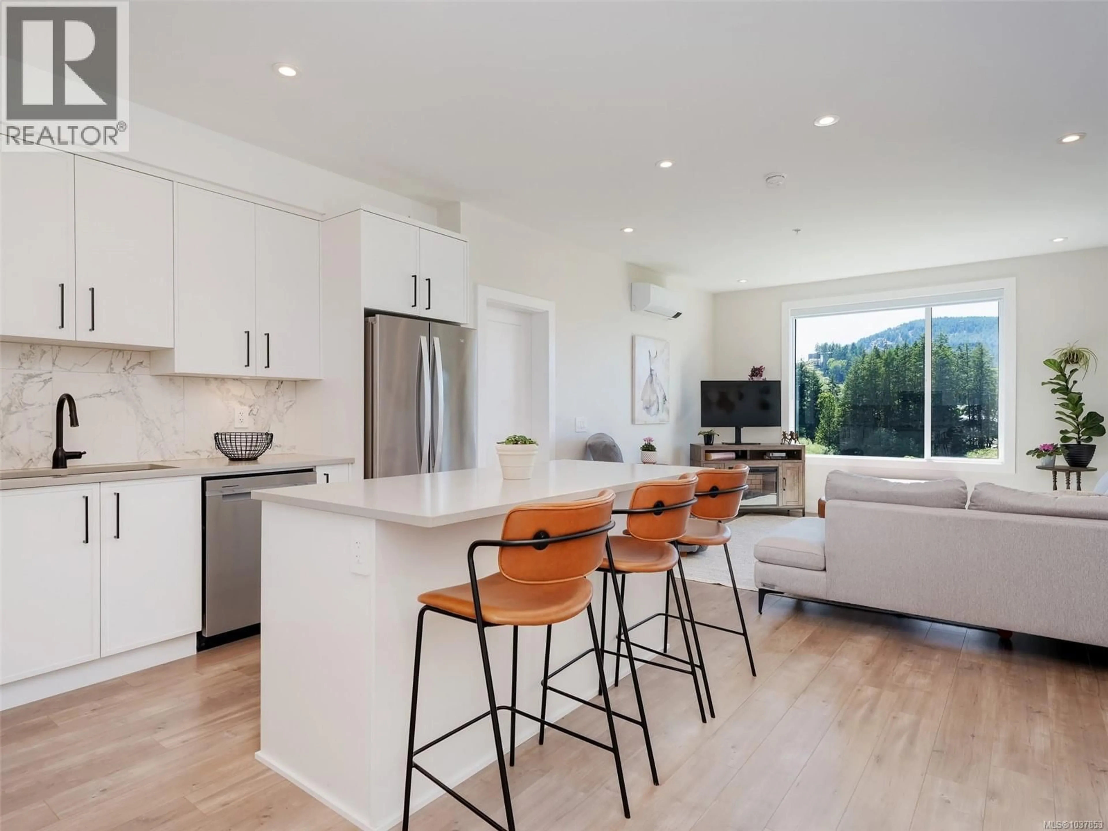 Open concept kitchen, unknown for 511 - 1361 GOLDSTREAM AVENUE, Langford British Columbia V9B7B4