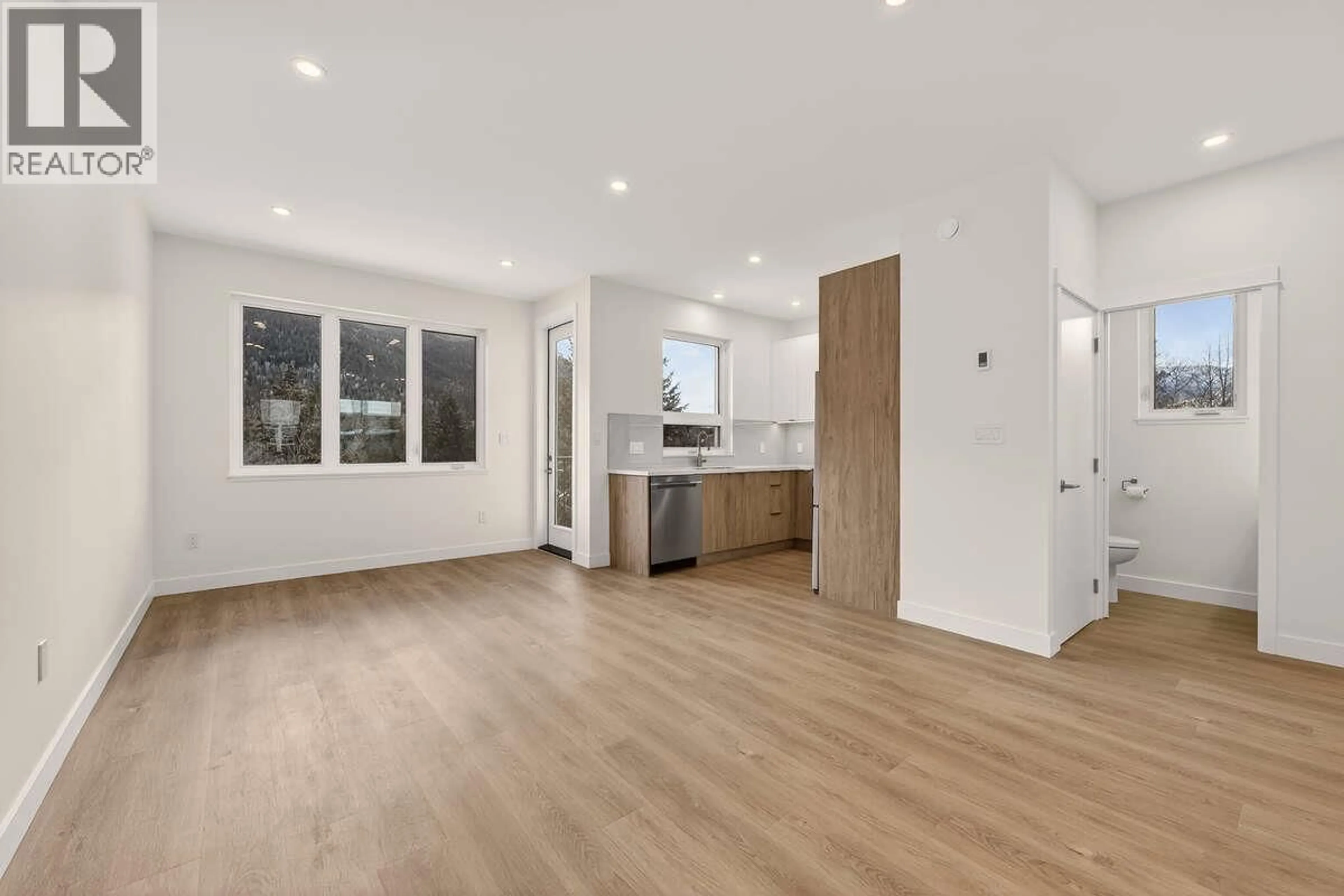 Open concept kitchen, wood/laminate floor for A - 2224 FALLS STREET, Nelson British Columbia V1L1K4