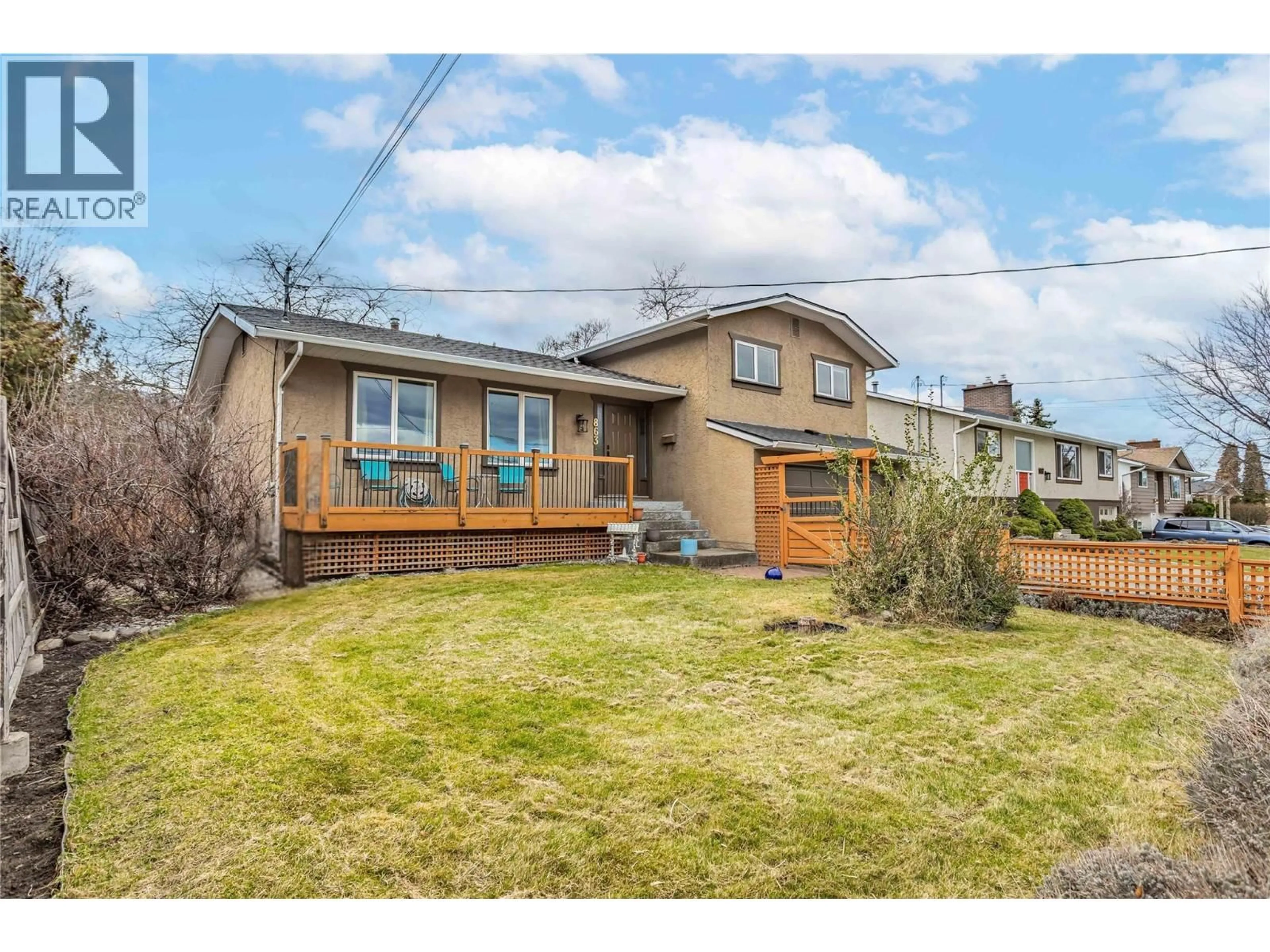 Home with vinyl exterior material, street for 863 HAMMER AVENUE, Kelowna British Columbia V1W2B7