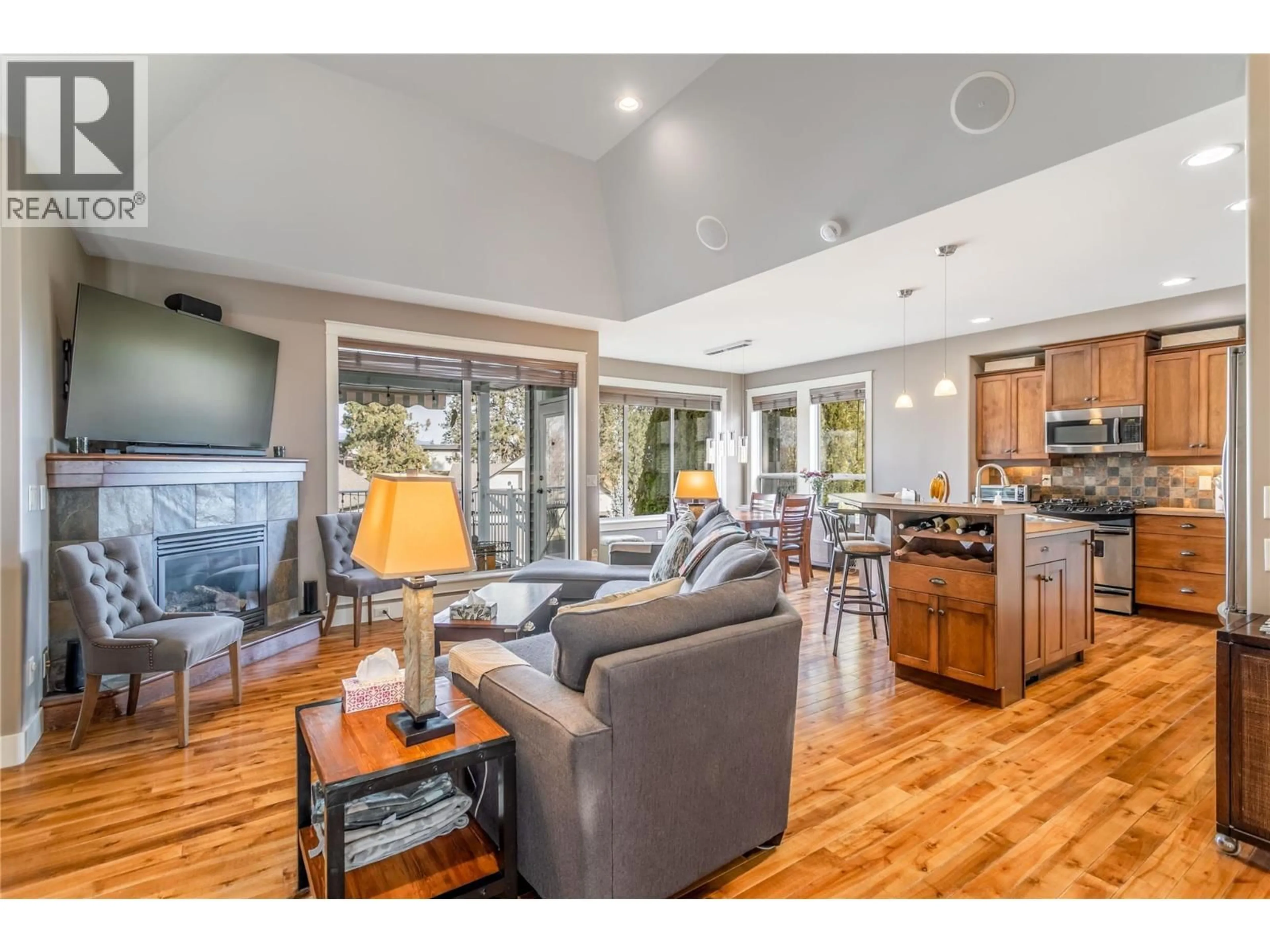 Open concept kitchen, unknown for 4902 WARBLER COURT, Kelowna British Columbia V1W5A1