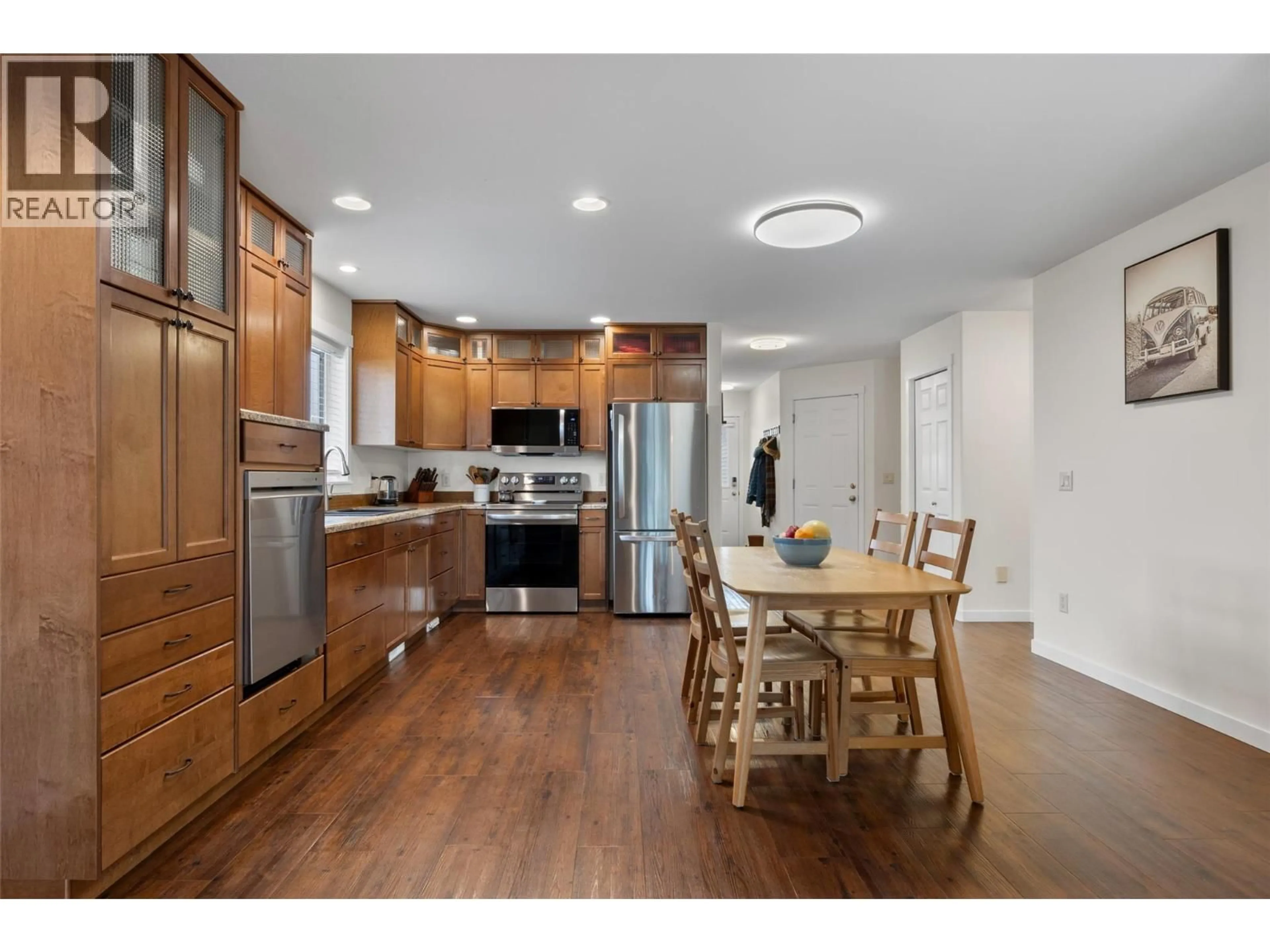 Open concept kitchen, wood/laminate floor for 13 - 1855 HILLSIDE DRIVE, Kamloops British Columbia V1S1J7