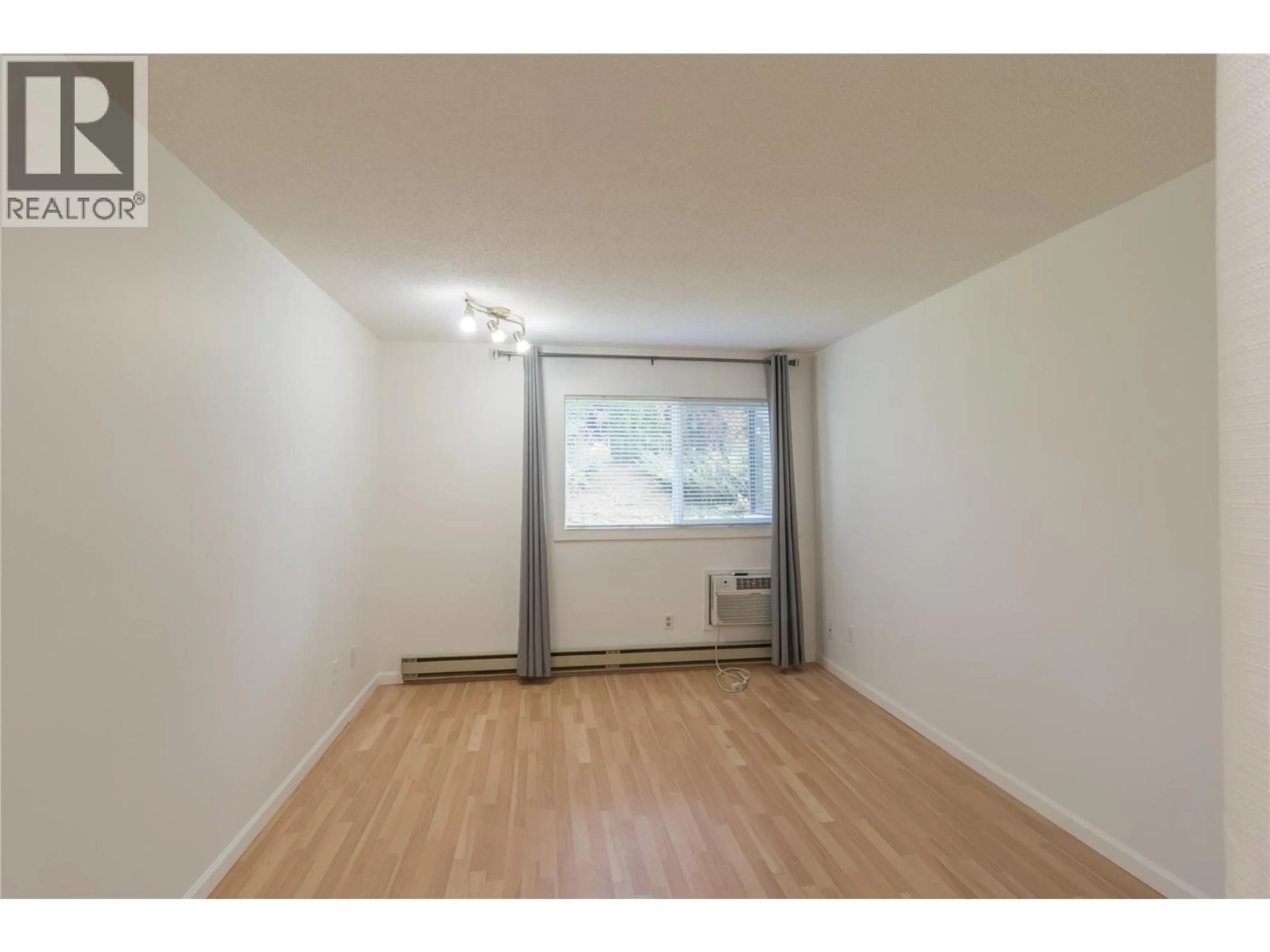 A pic of a room for 106 - 445 ALL STAR COURT, Kelowna British Columbia V1X5N7