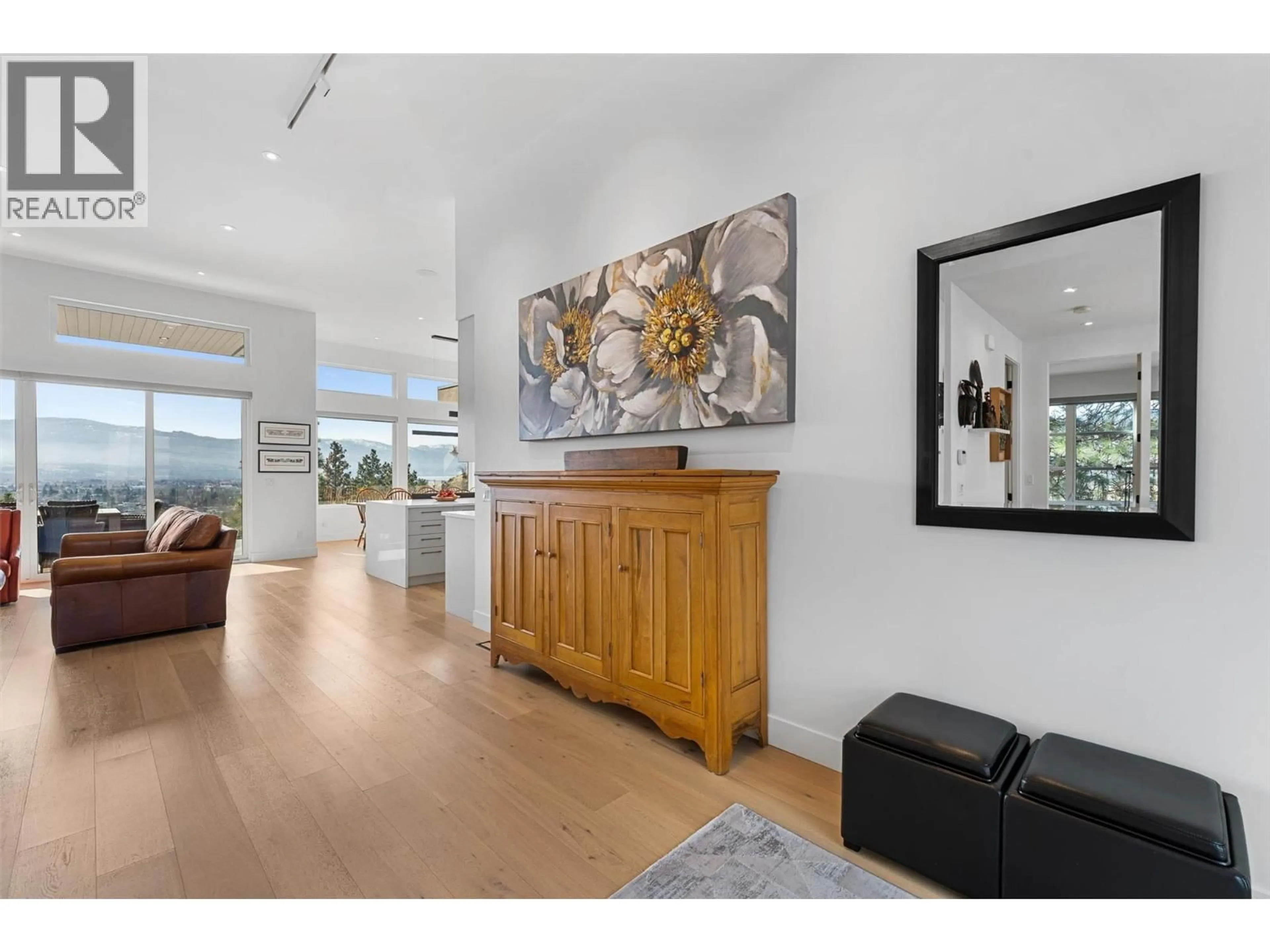 Unknown for 861 BOYNTON PLACE, Kelowna British Columbia V1V2Y1