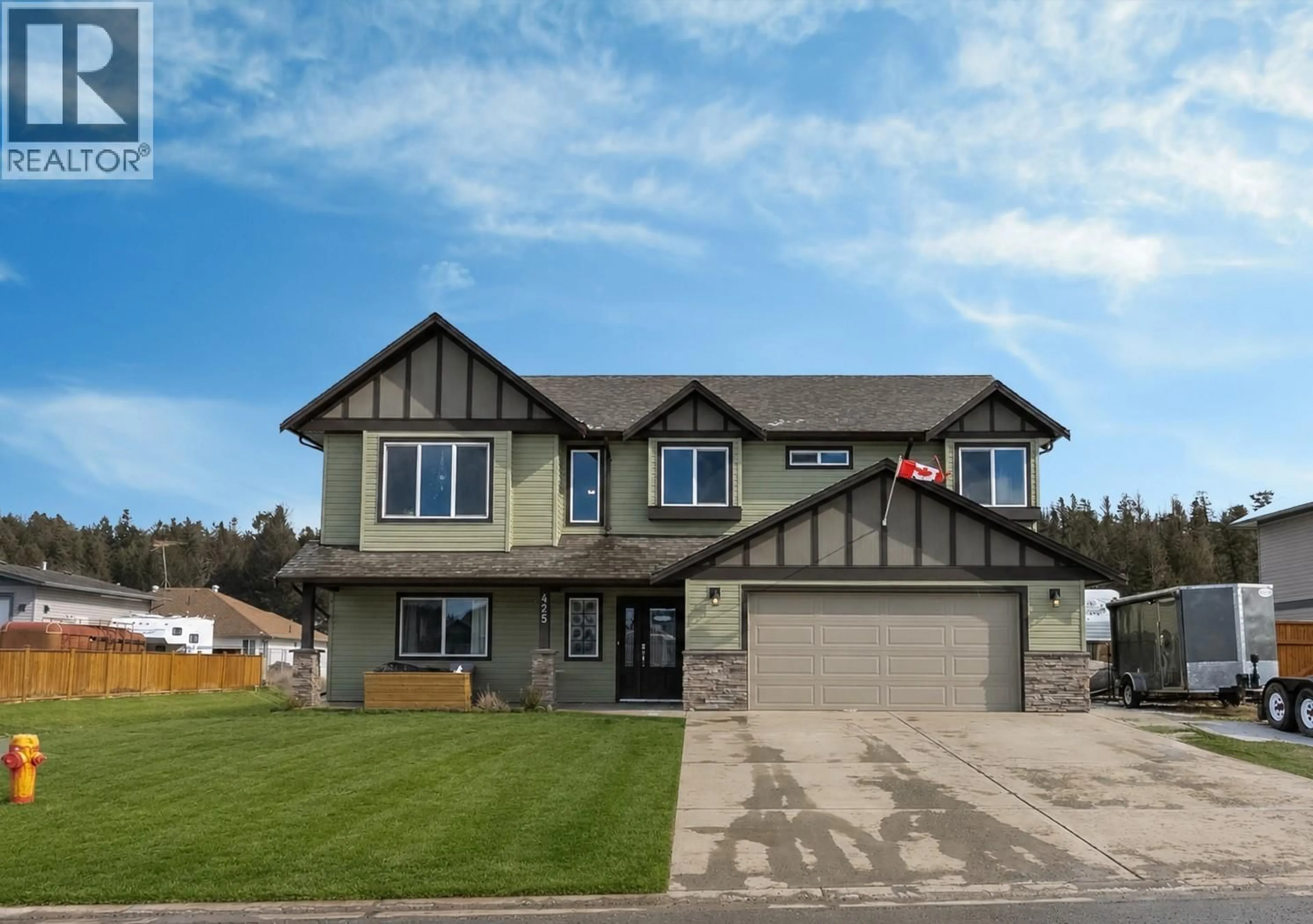 Home with vinyl exterior material, street for 425 ARALIA PLACE, Logan Lake British Columbia V0K1W0