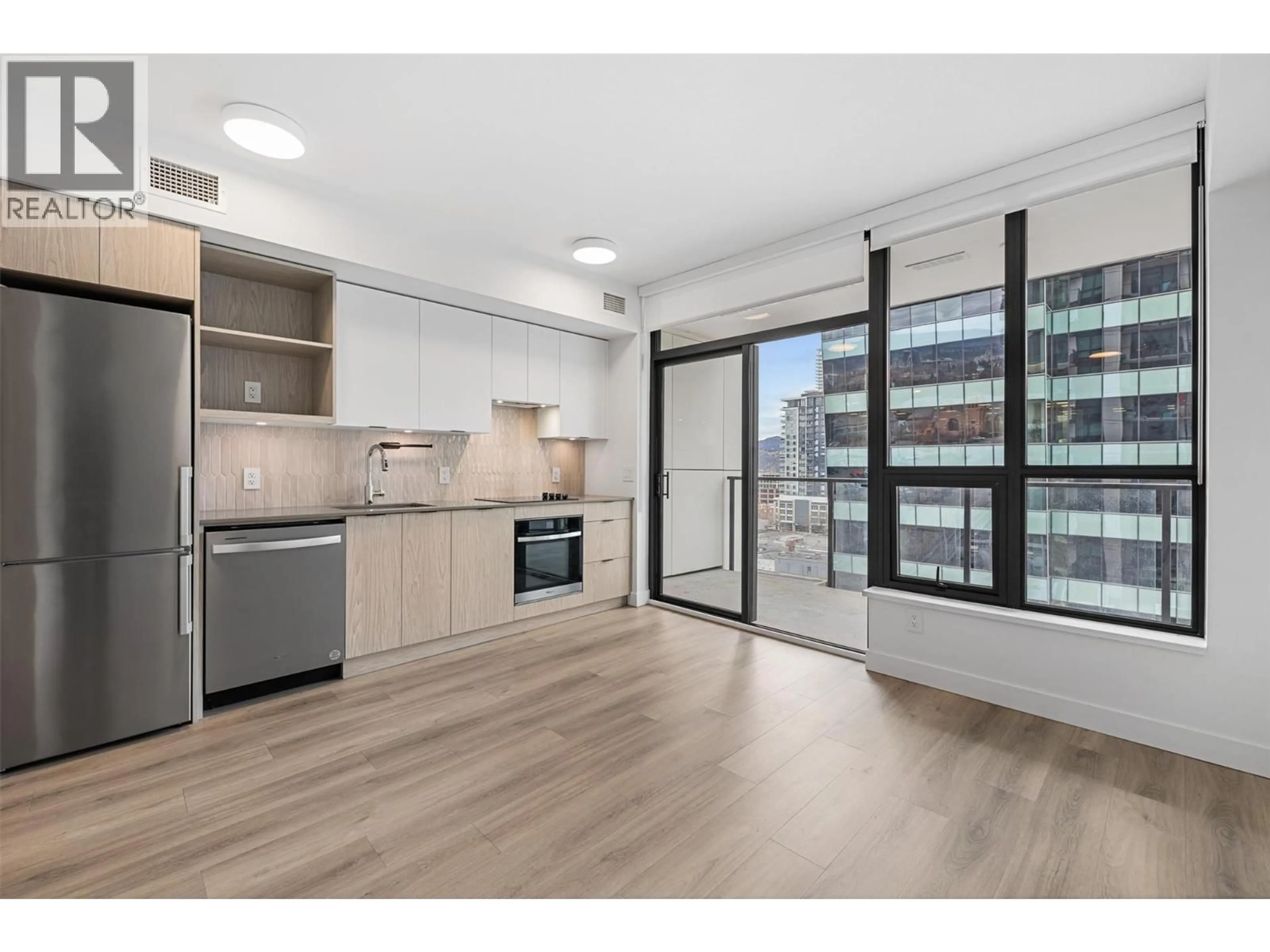 Standard kitchen, unknown for 1001 - 1488 BERTRAM STREET, Kelowna British Columbia V1Y0M6