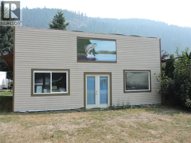 684 GOVERNMENT AVENUE NORTH, Greenwood 3