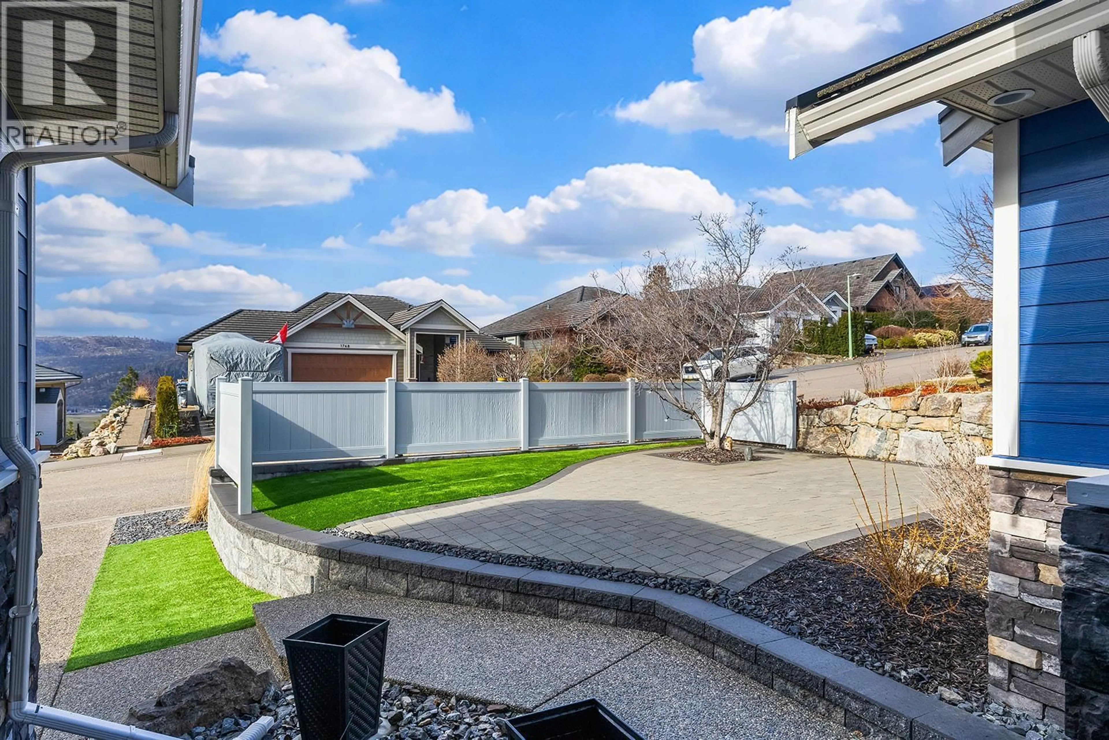 Patio, street for 1767 CAPISTRANO PEAKS CRESCENT, Kelowna British Columbia V1V2N1