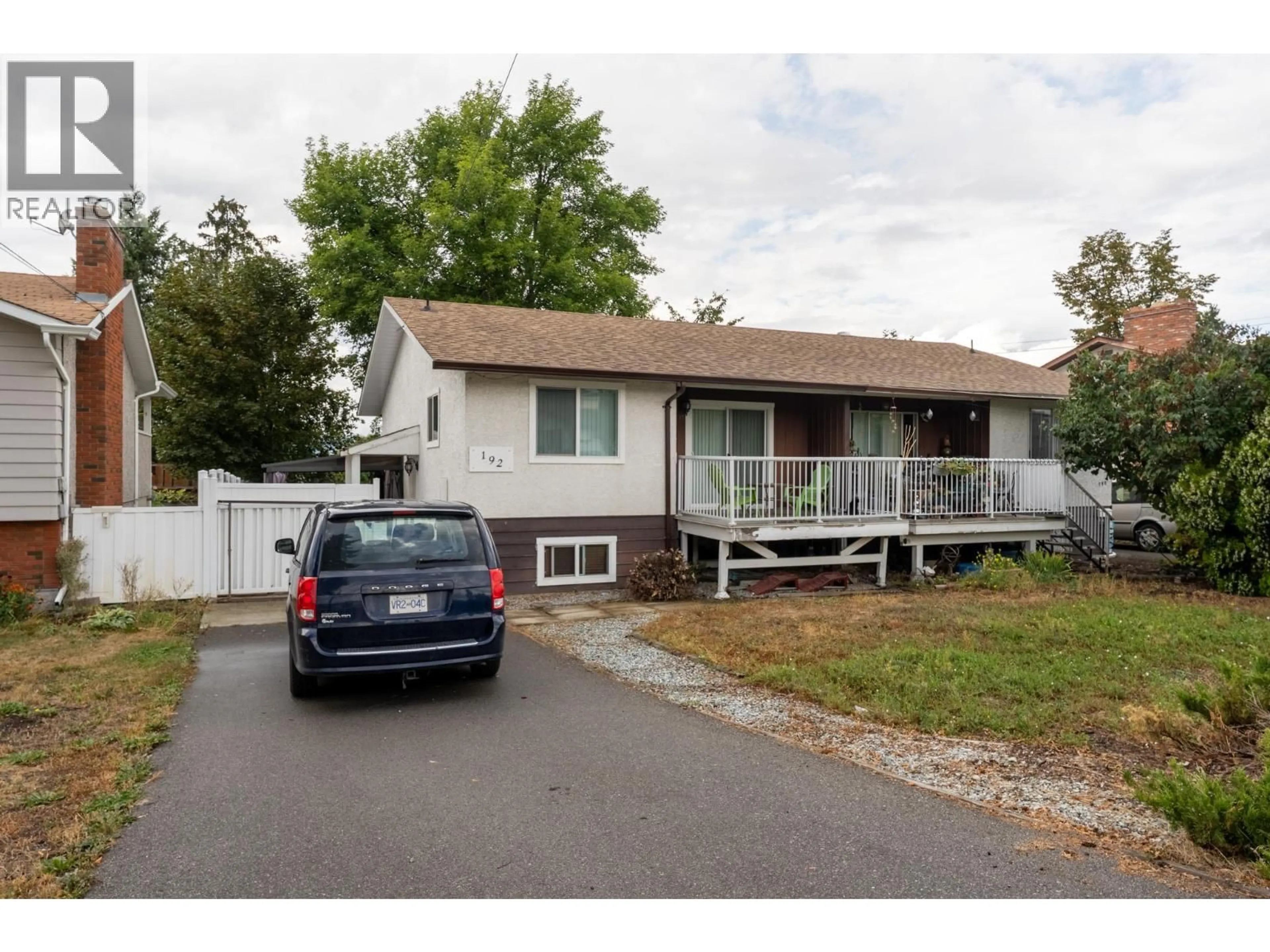 Home with vinyl exterior material, street for 192 BARBER ROAD, Kelowna British Columbia V1X3V4