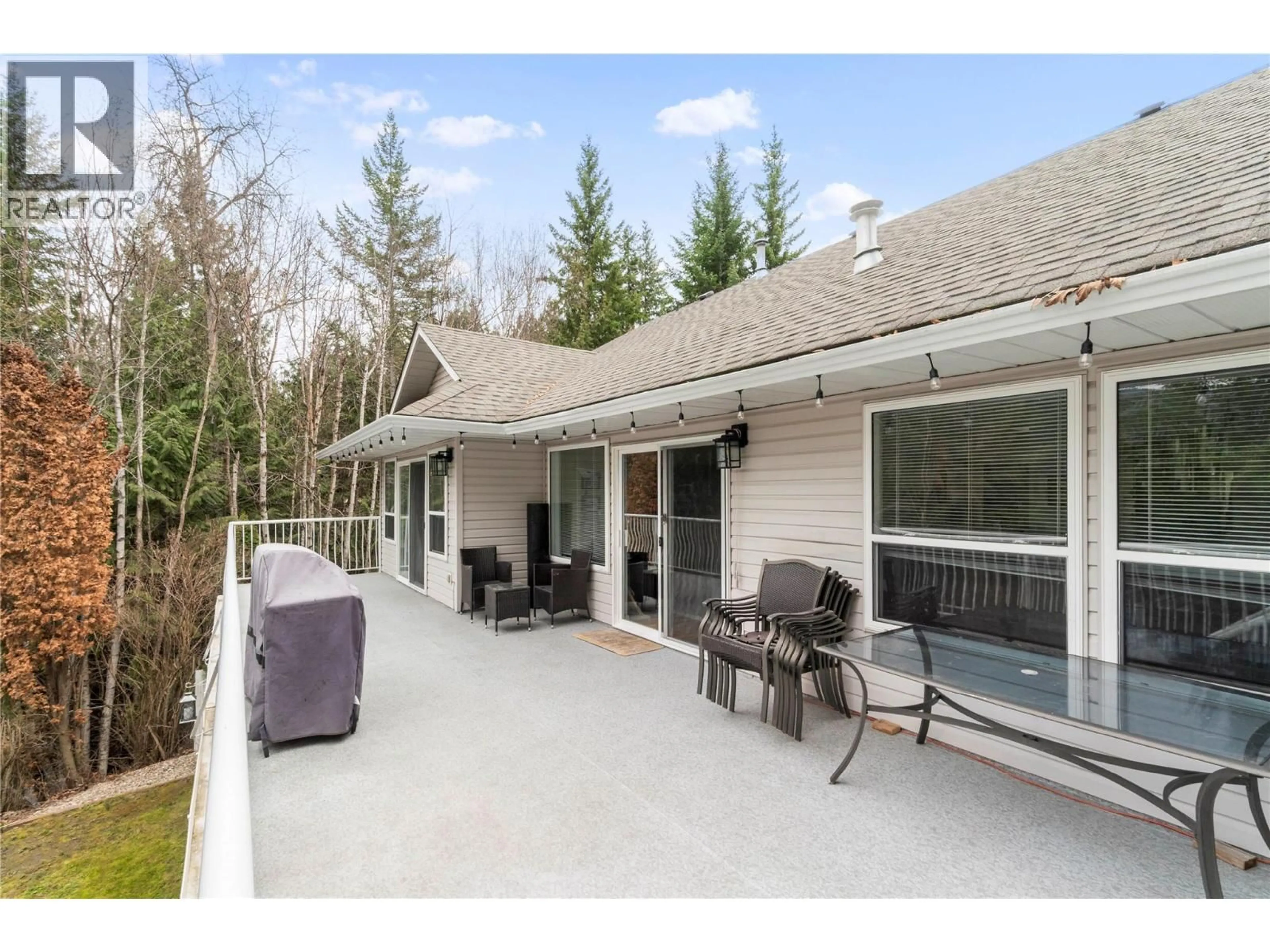 Patio, unknown for 2363 PLEASANT DALE ROAD, Blind Bay British Columbia V0E1H1