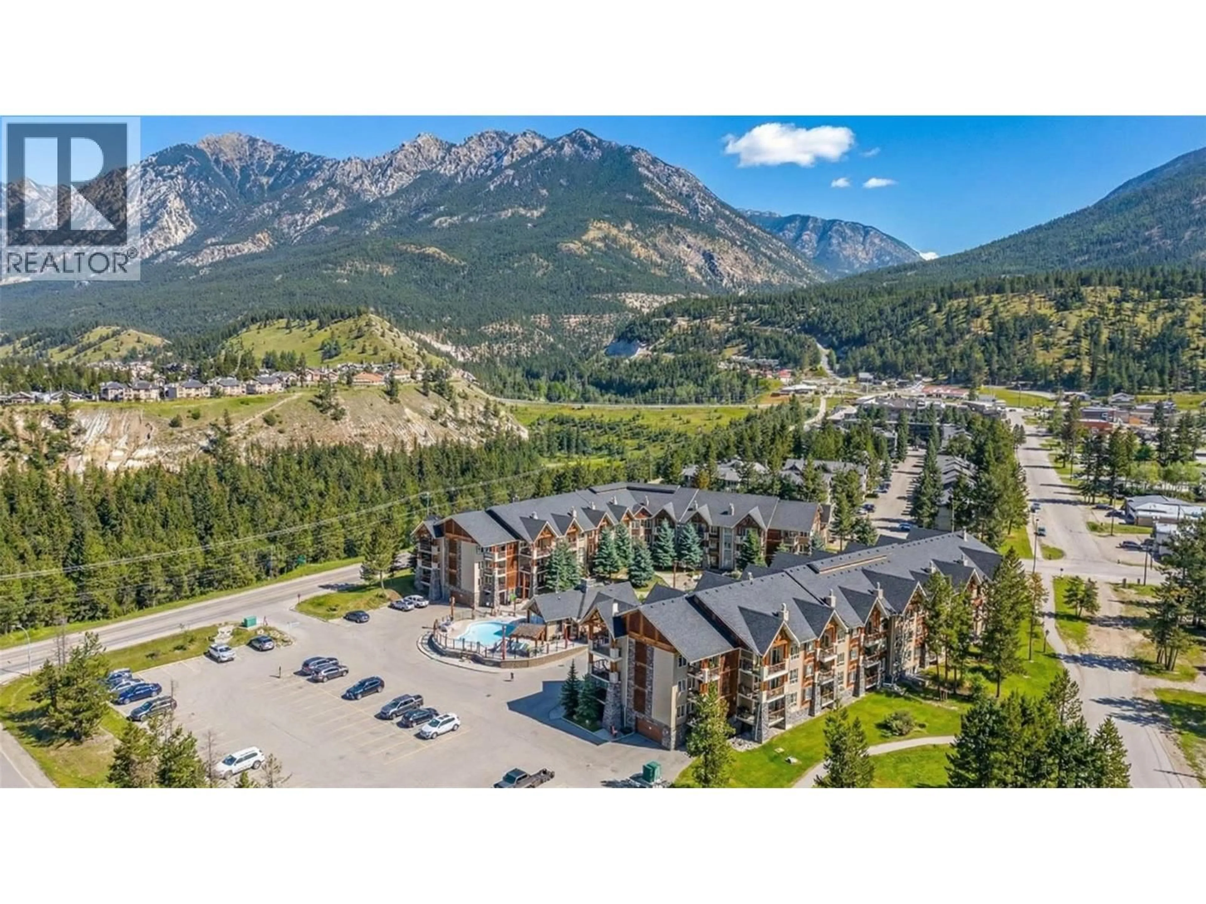 A pic from outside/outdoor area/front of a property/back of a property/a pic from drone, mountain view for 2112 - 7495 COLUMBIA AVENUE, Radium Hot Springs British Columbia V0A1M0