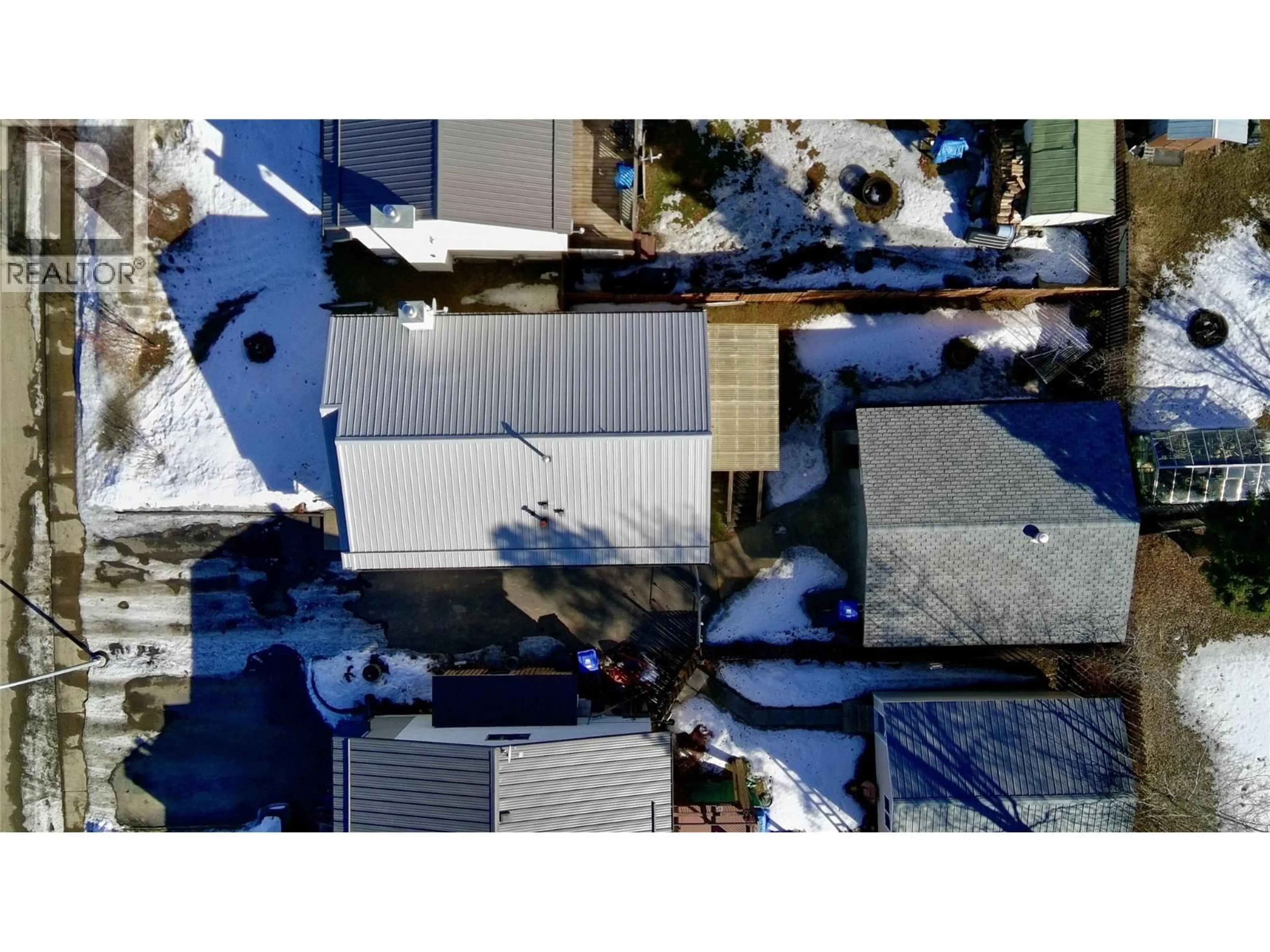 A pic from outside/outdoor area/front of a property/back of a property/a pic from drone, city buildings view from balcony for 20 DAWSON PLACE, Tumbler Ridge British Columbia V0C2W0