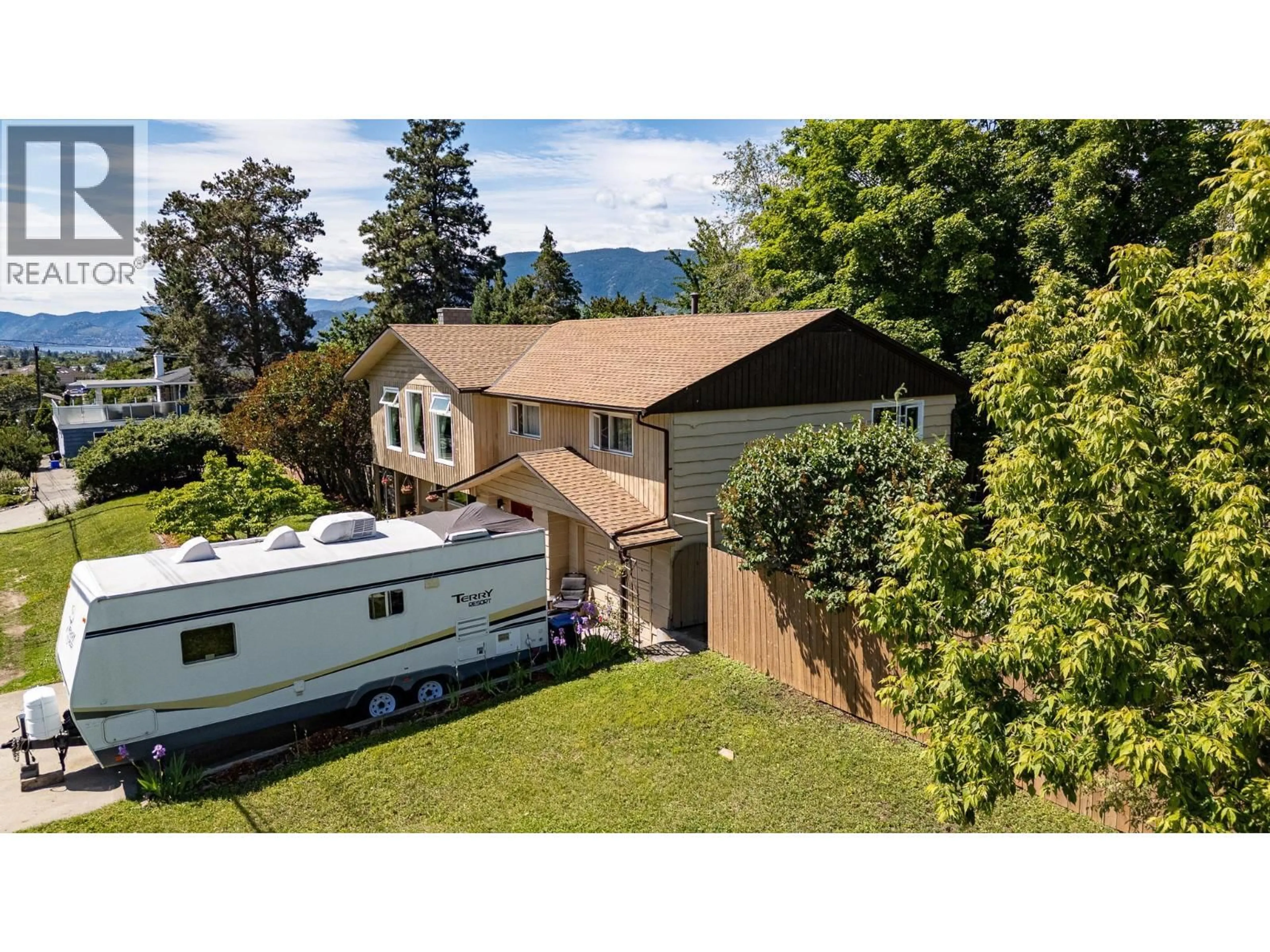 A pic from outside/outdoor area/front of a property/back of a property/a pic from drone, mountain view for 188 WALDEN CRESCENT, Penticton British Columbia V2A1R7