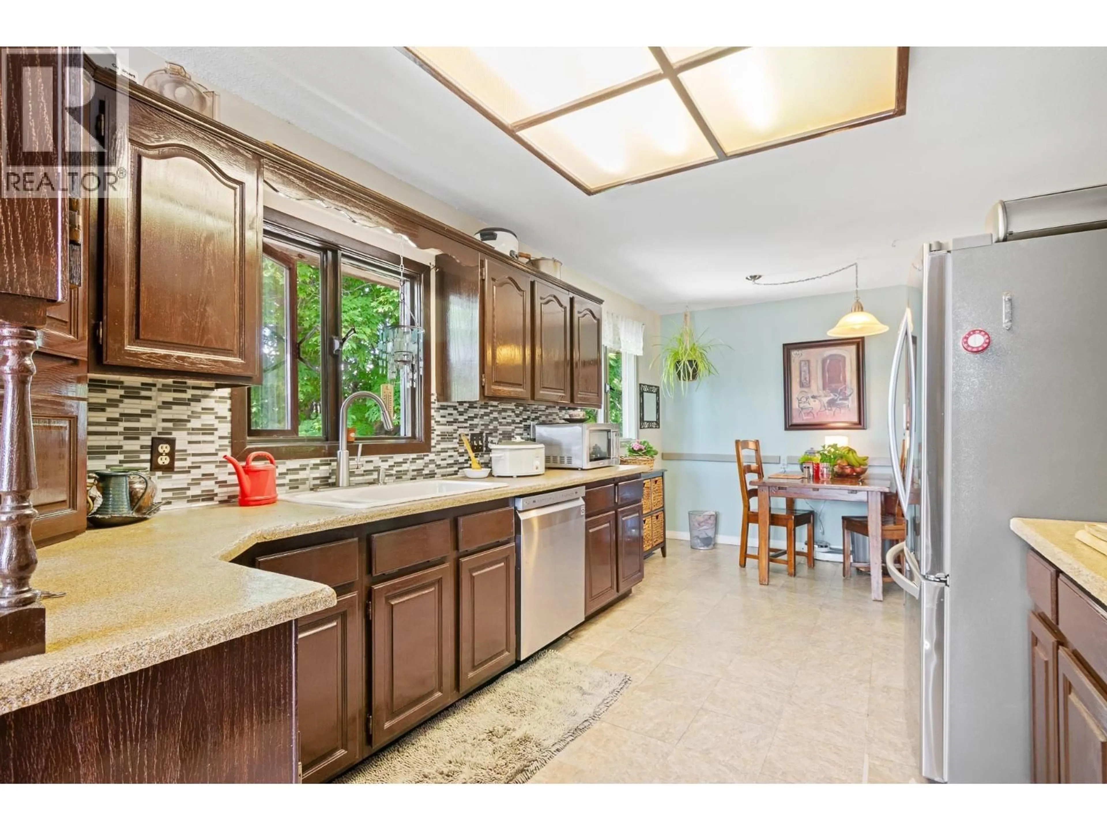 Open concept kitchen, ceramic/tile floor for 188 WALDEN CRESCENT, Penticton British Columbia V2A1R7