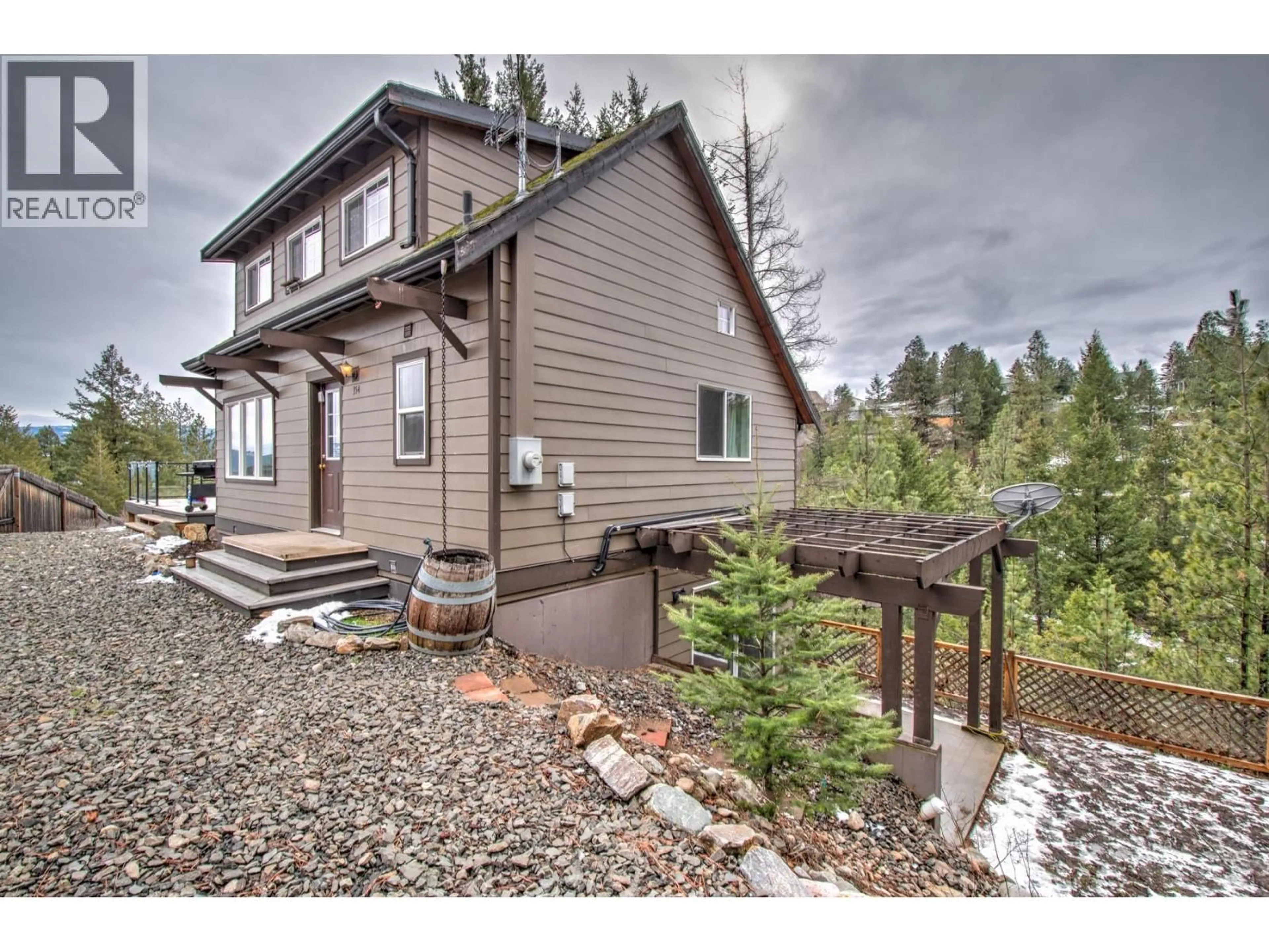 Unknown for 354 LAKEWOOD ROAD, Vernon British Columbia V1H2B9