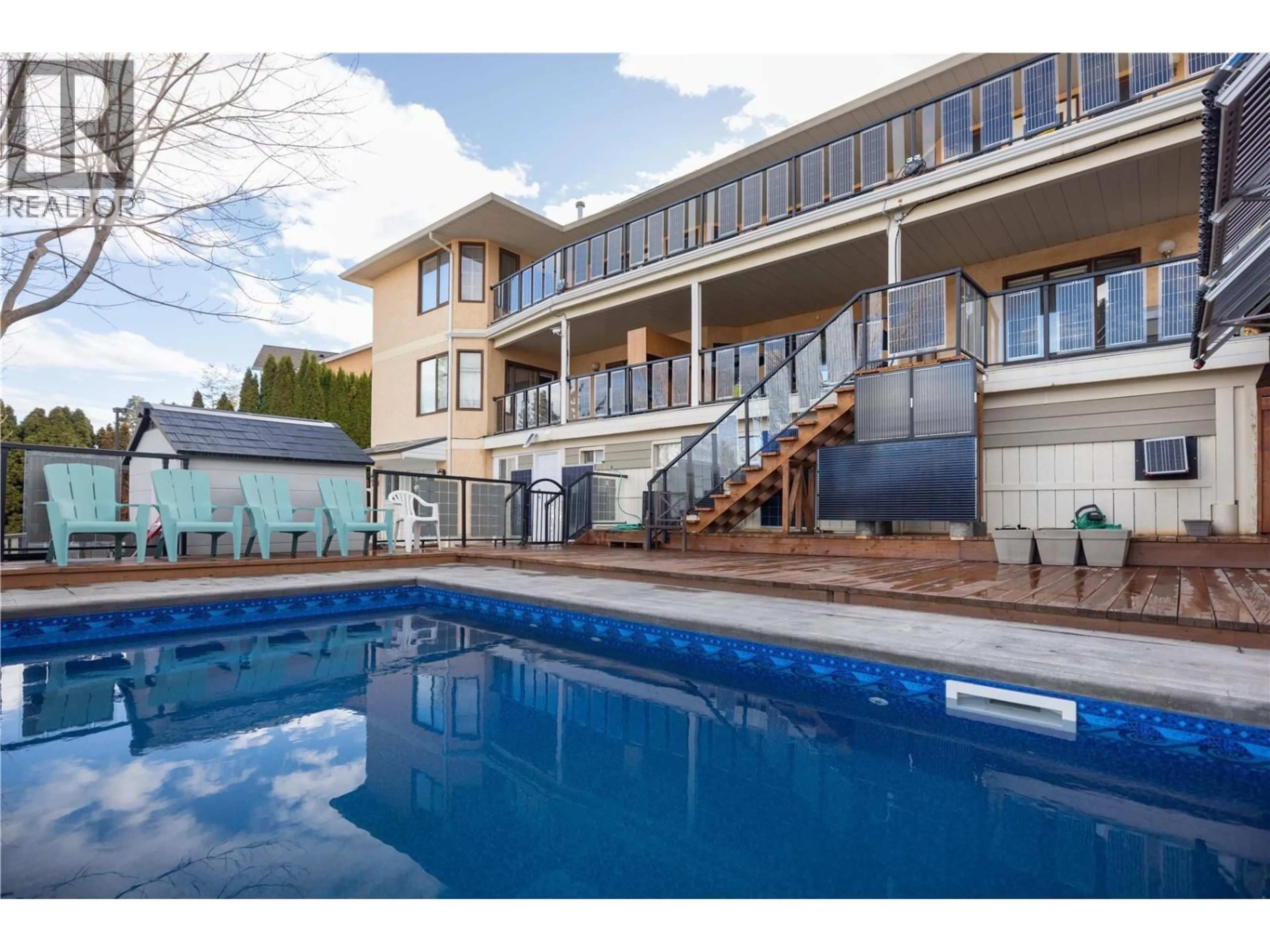 Pool for 727 CASSIAR CRESCENT, Kelowna British Columbia V1V1M7