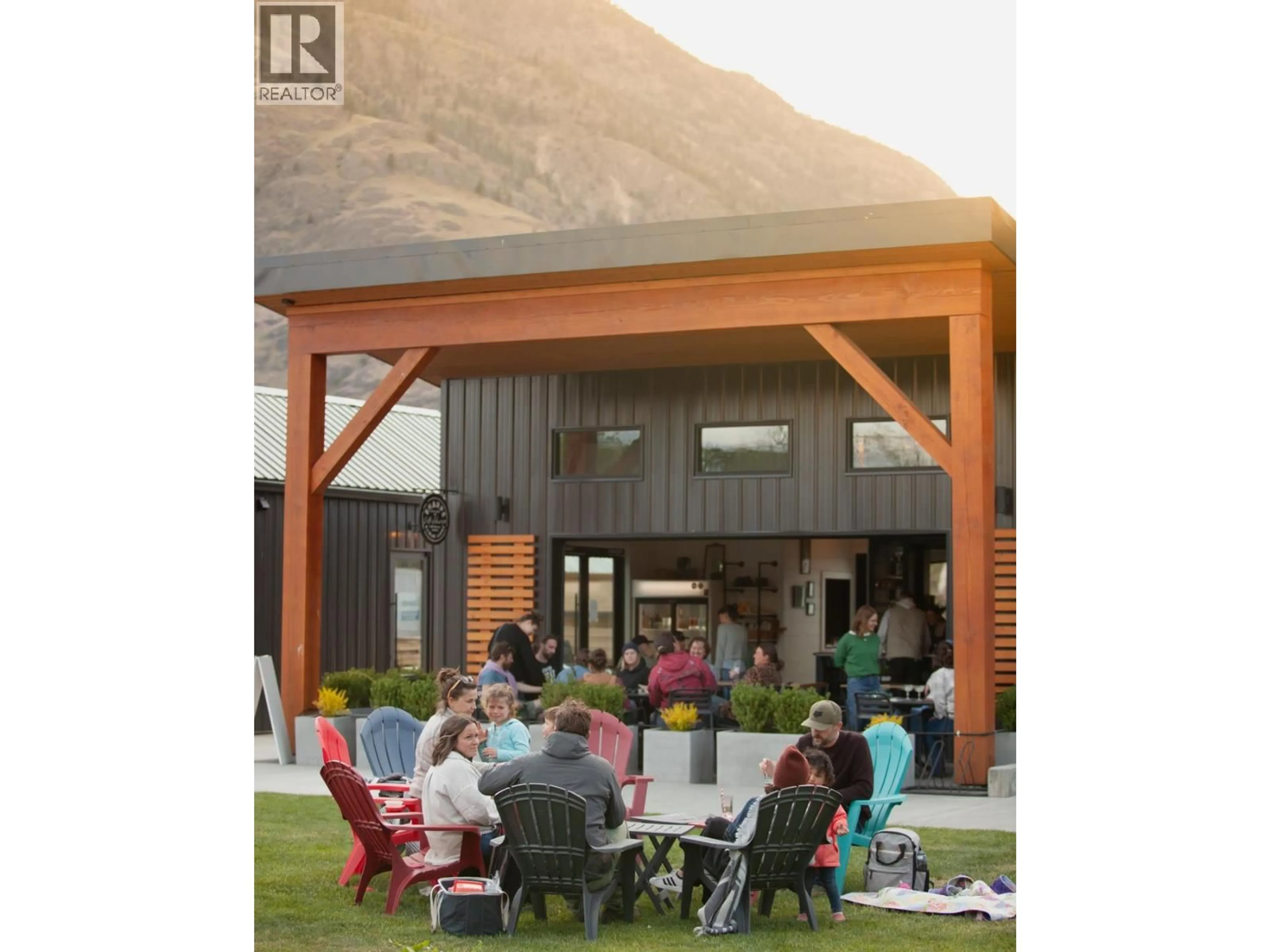 Patio, mountain view for 253 BEECROFT RIVER ROAD, Cawston British Columbia V0X1C1