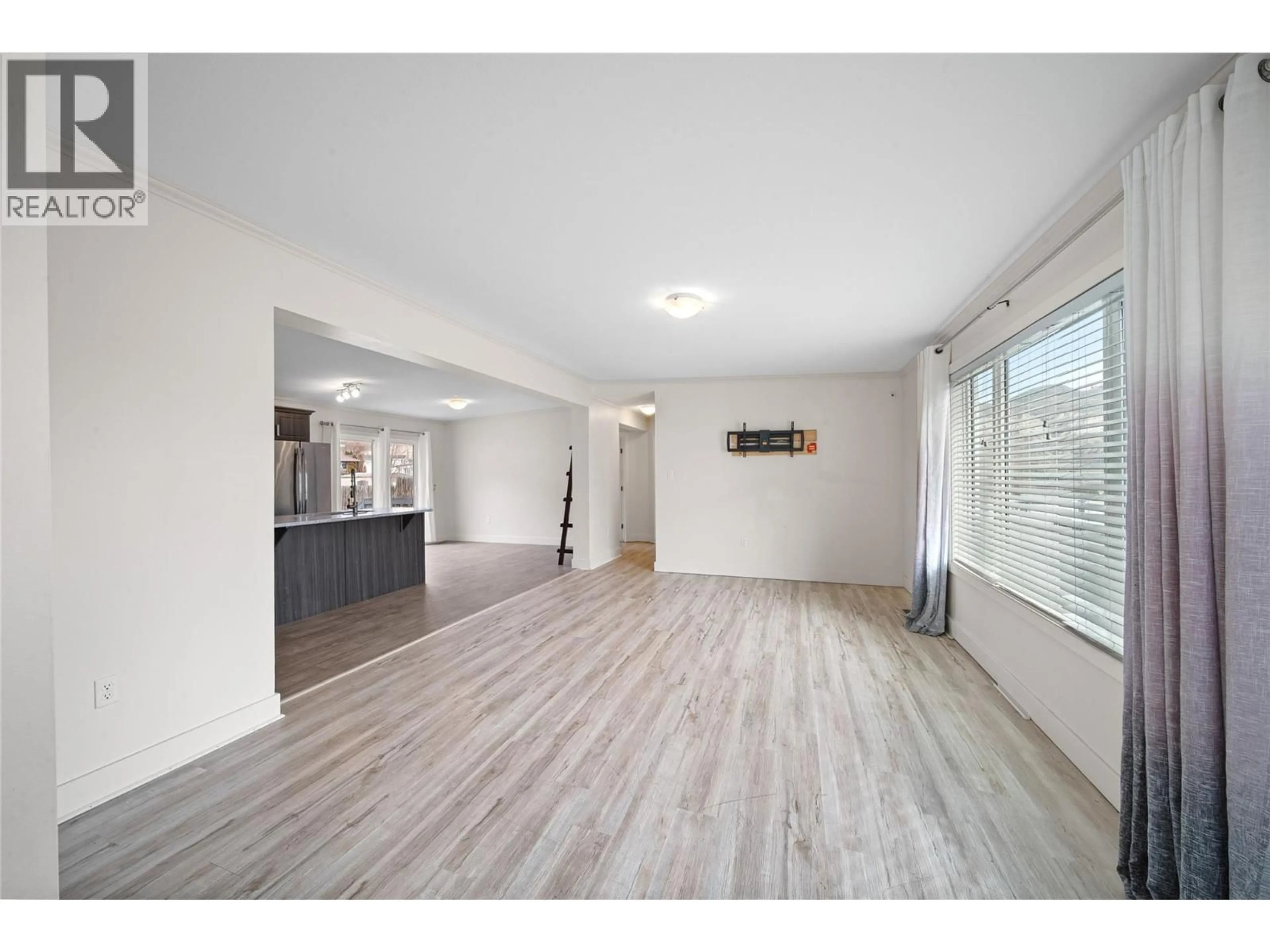 A pic of a room for B11 - 7155 DALLAS DRIVE, Kamloops British Columbia V2C4T1