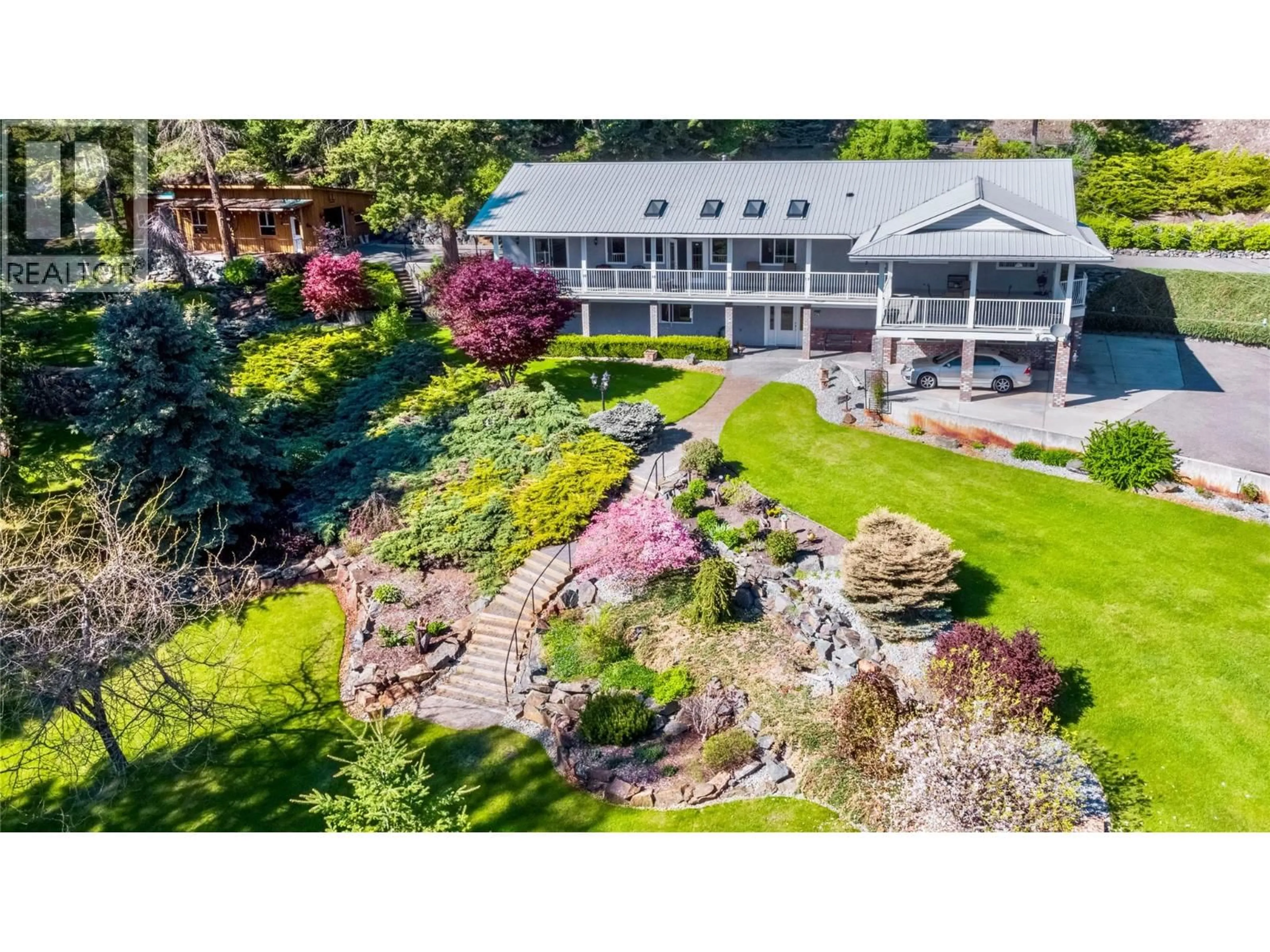 A pic from outside/outdoor area/front of a property/back of a property/a pic from drone, water/lake/river/ocean view for 3855 TURNER ROAD, Tappen British Columbia V0E2X1
