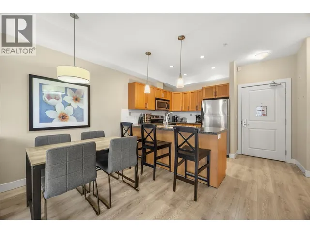 211 - 3211 SKYVIEW LANE, Westbank 3