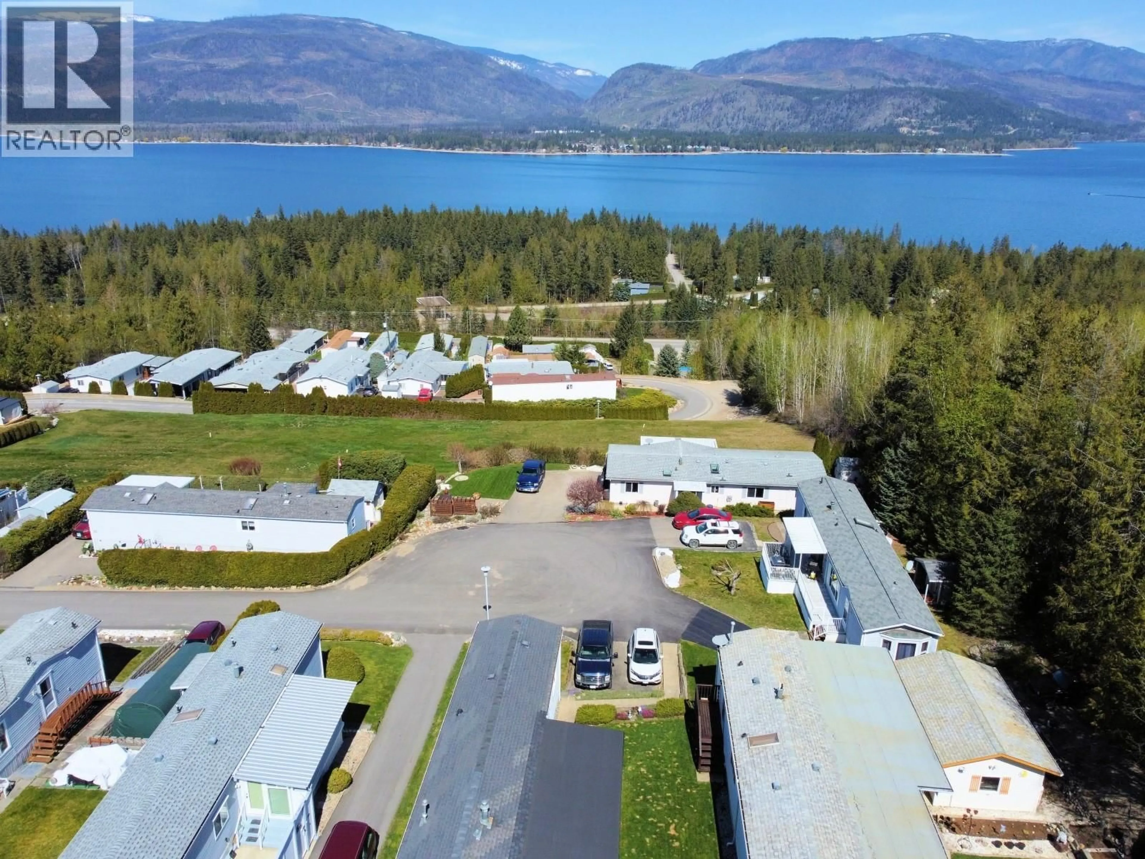 A pic from outside/outdoor area/front of a property/back of a property/a pic from drone, water/lake/river/ocean view for 7 - 1420 TRANS CANADA HIGHWAY HIGHWAY, Sorrento British Columbia V0E2W0