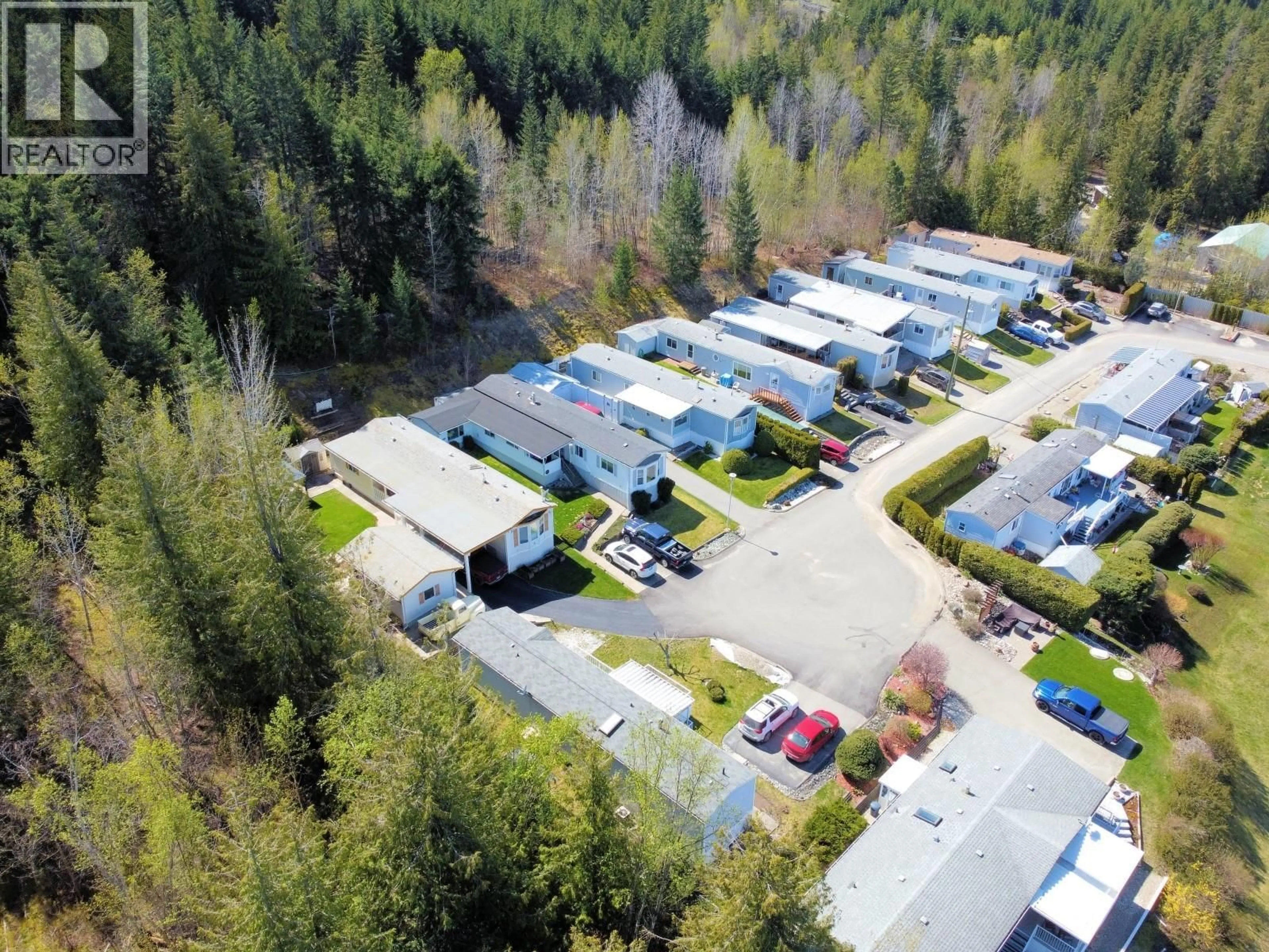 A pic from outside/outdoor area/front of a property/back of a property/a pic from drone, street for 7 - 1420 TRANS CANADA HIGHWAY HIGHWAY, Sorrento British Columbia V0E2W0