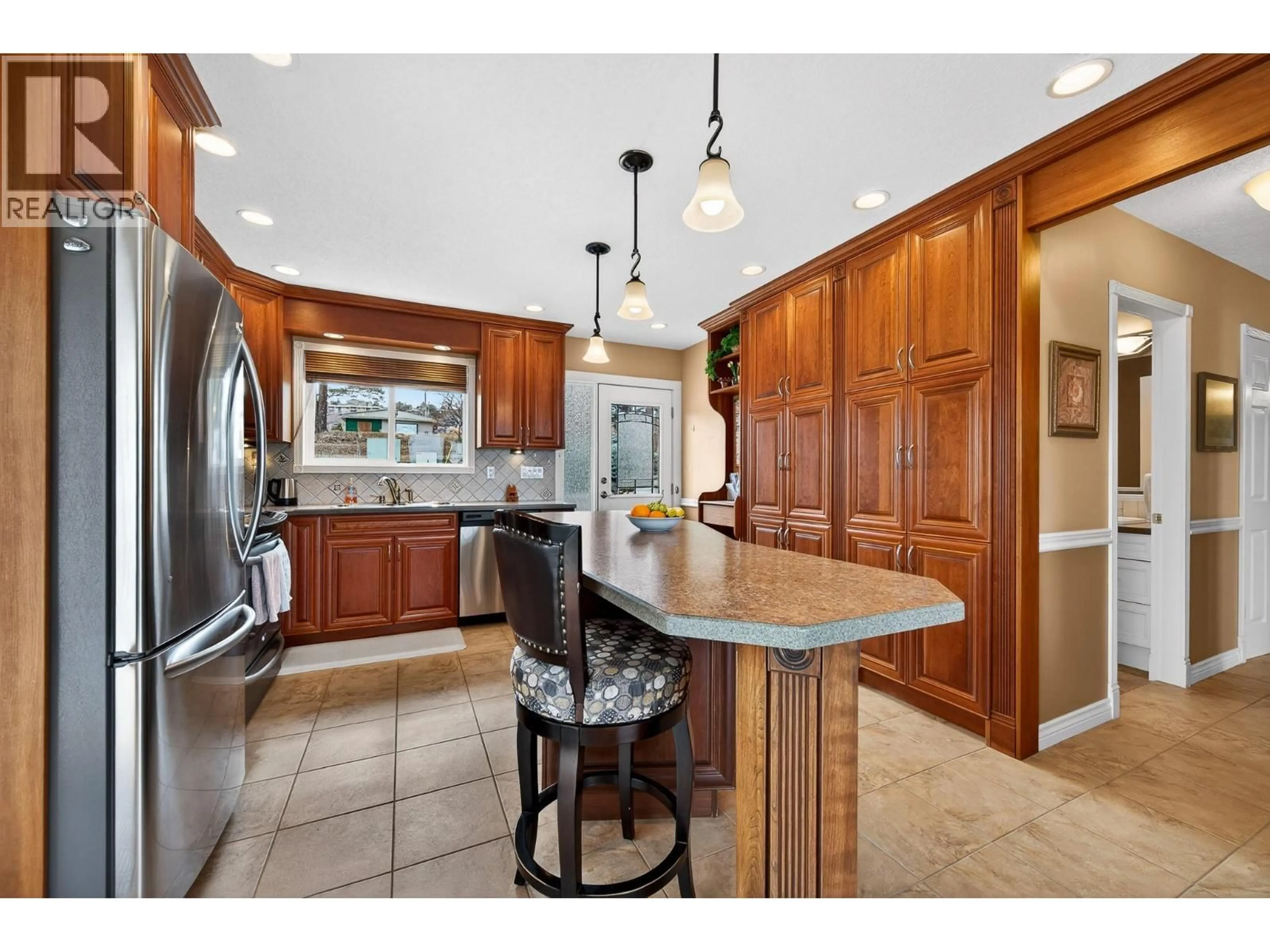 Open concept kitchen, ceramic/tile floor for 694&696 LOMBARD STREET, Kamloops British Columbia V2C5W6