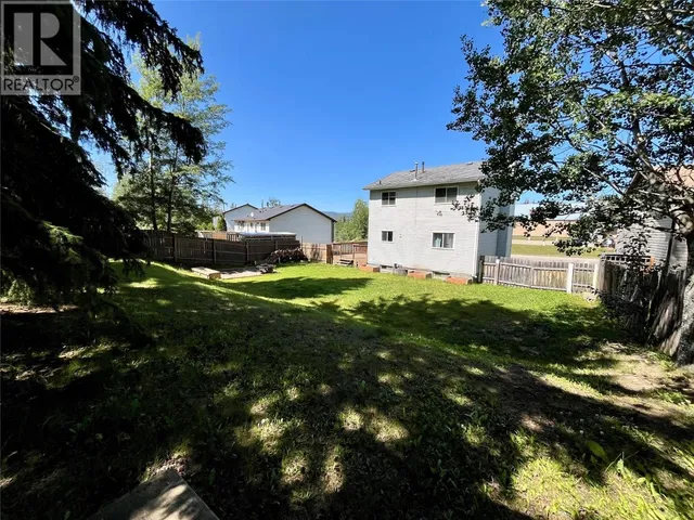 268 MURRAY DRIVE, Tumbler Ridge 3