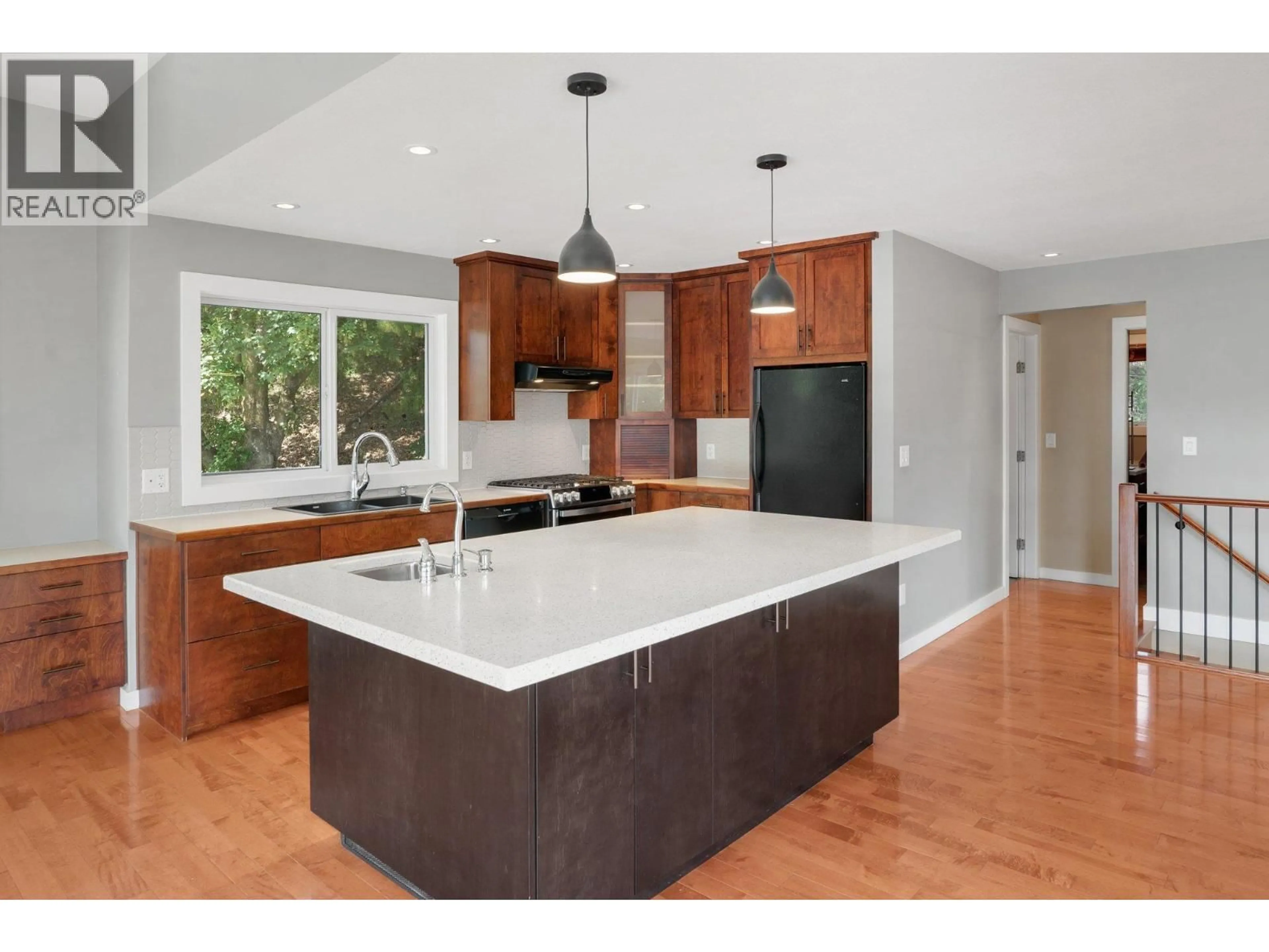 Open concept kitchen, unknown for 220 WEST BENCH DRIVE, Penticton British Columbia V2A8X8