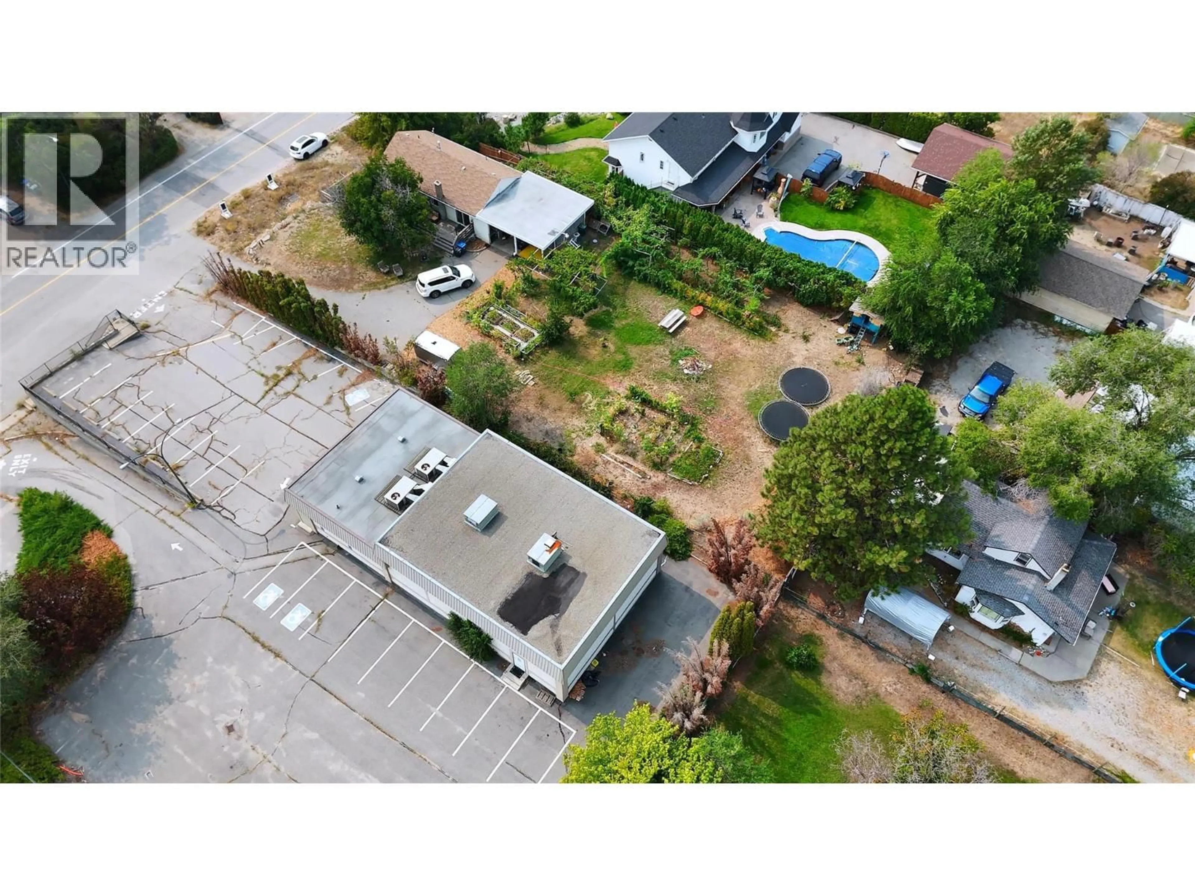 A pic from outside/outdoor area/front of a property/back of a property/a pic from drone, street for JULIA STREET, Summerland British Columbia V0H1Z5