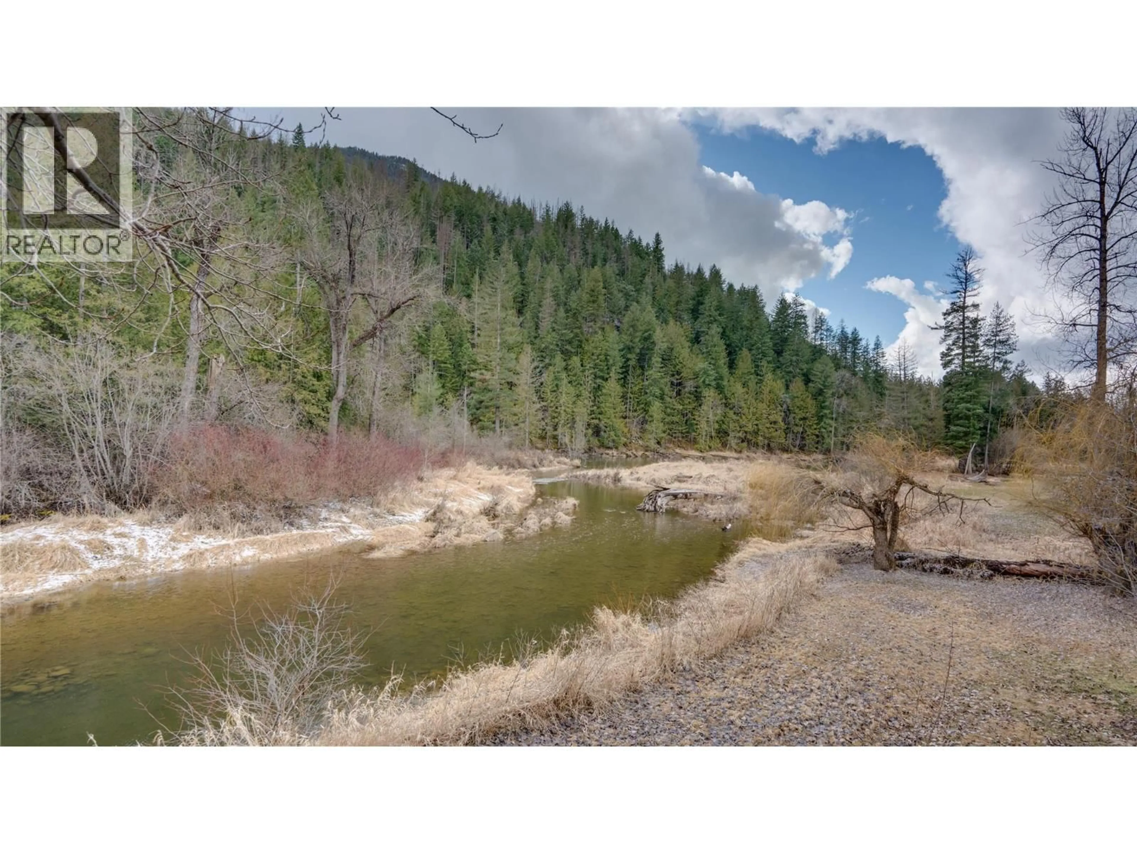 Blurry image for 630 ENDERBY MABEL LAKE ROAD, Enderby British Columbia V4Y4K7