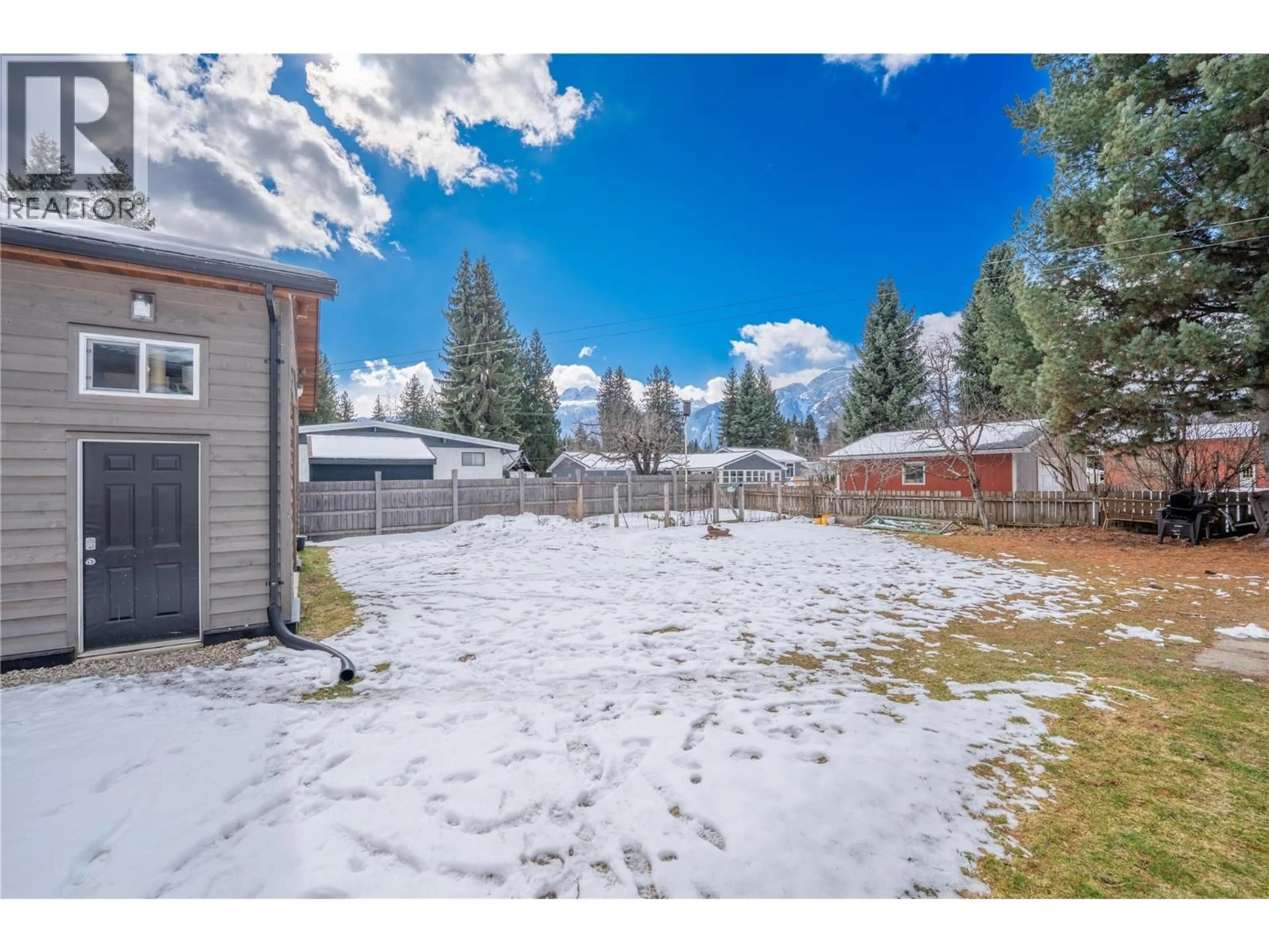 Unknown for 1721 DOGWOOD DRIVE, Revelstoke British Columbia V0E2S1