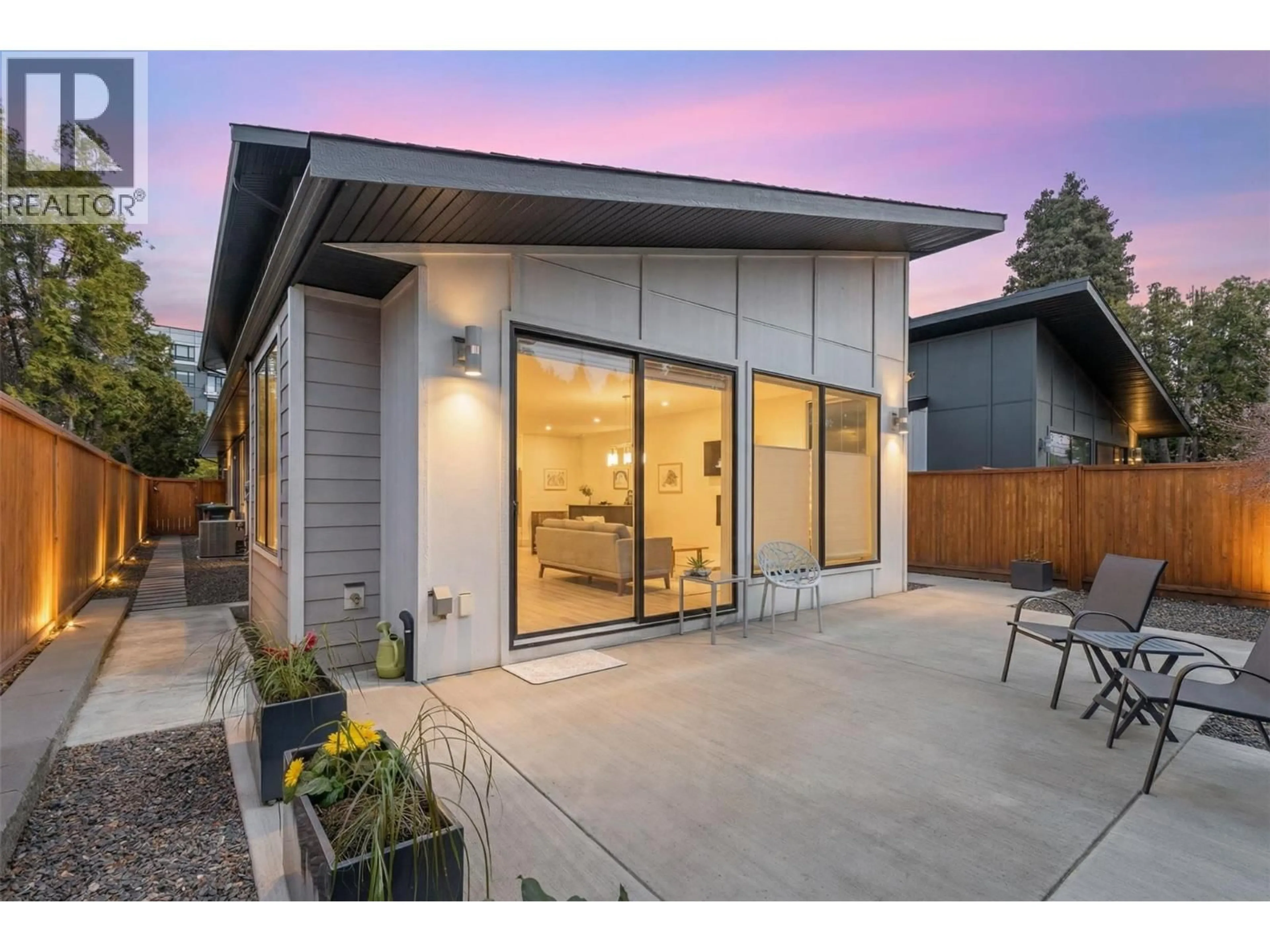 Unknown for 827 SAUCIER AVENUE, Kelowna British Columbia V1Y6A4